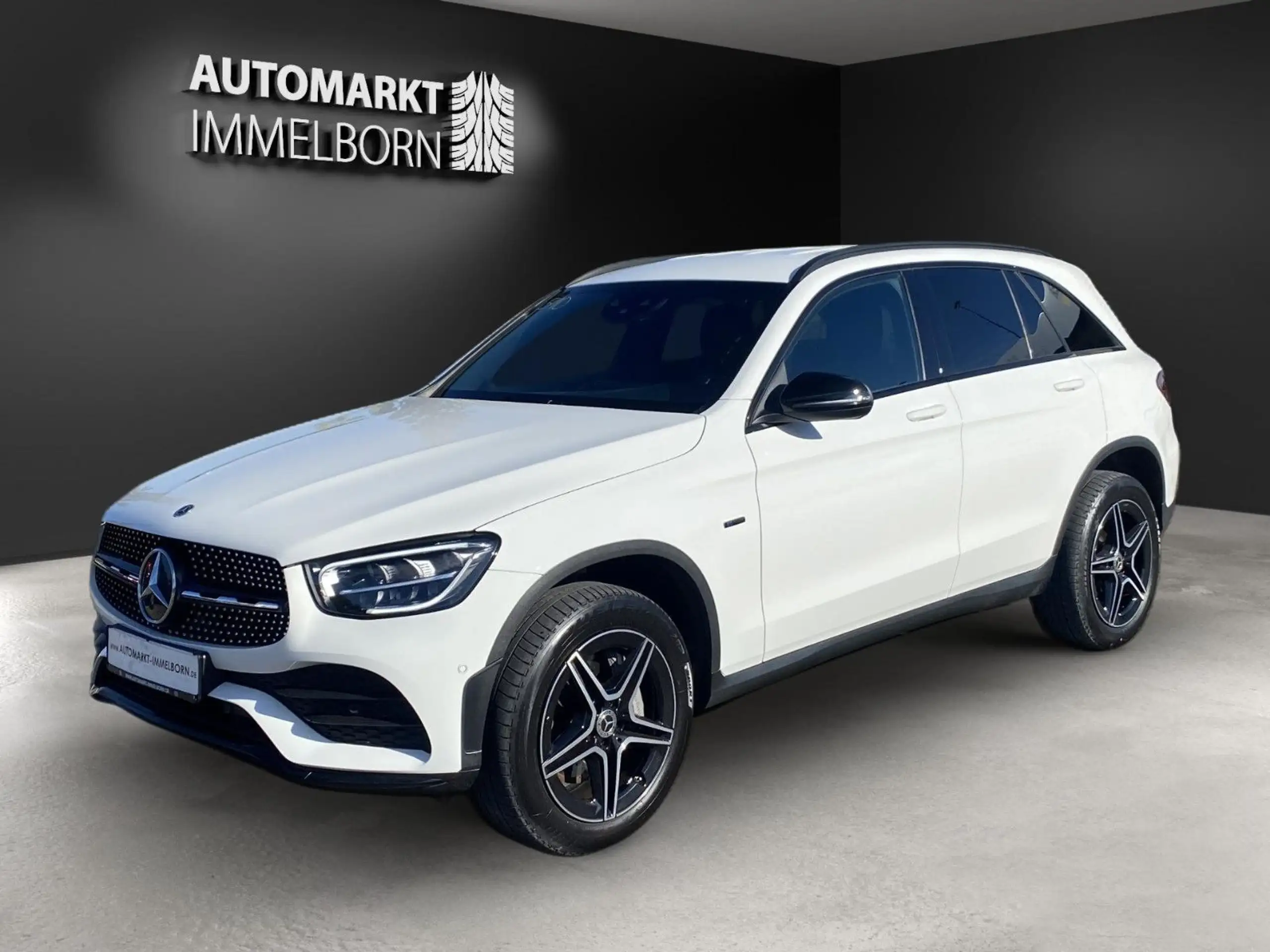 Mercedes-Benz - GLC 300