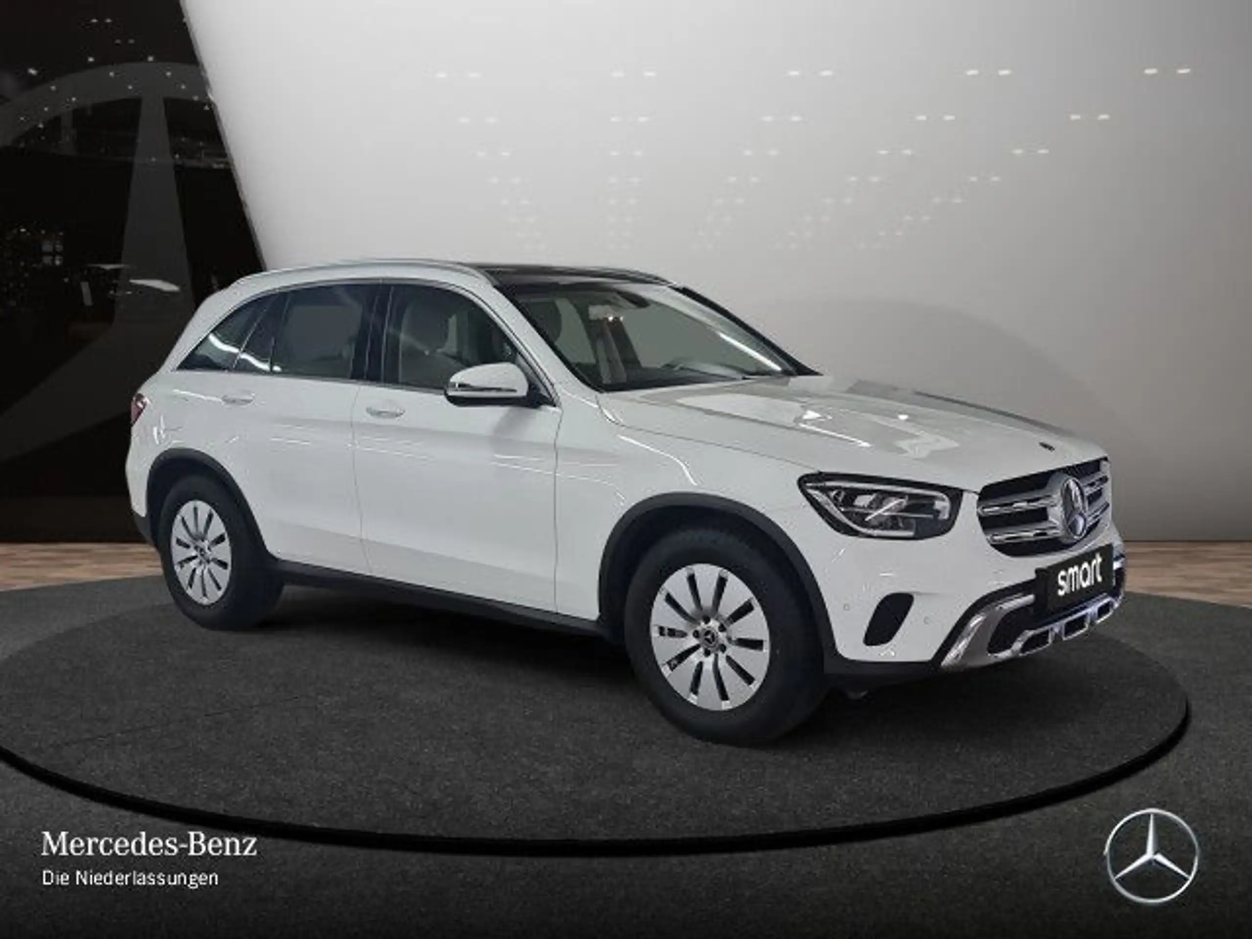 Mercedes-Benz - GLC 200