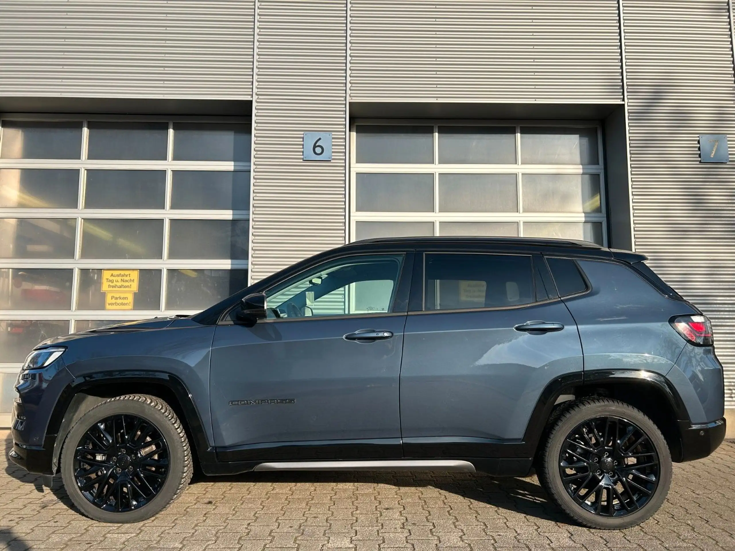 Jeep - Compass