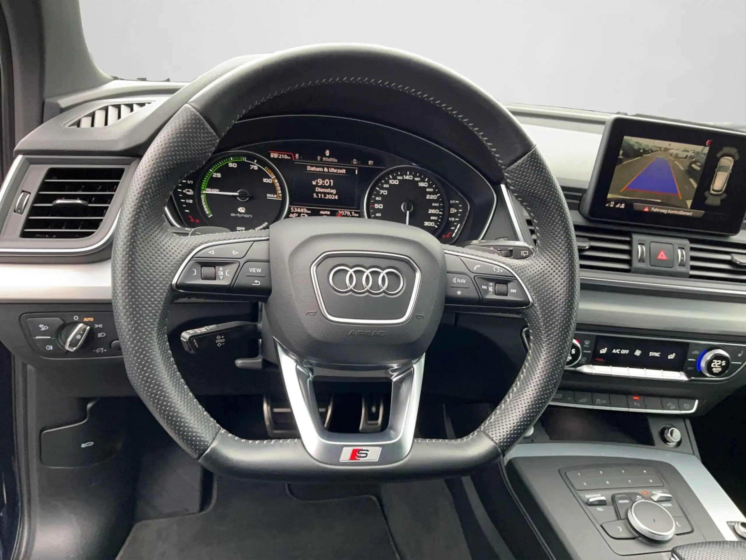 Audi - Q5