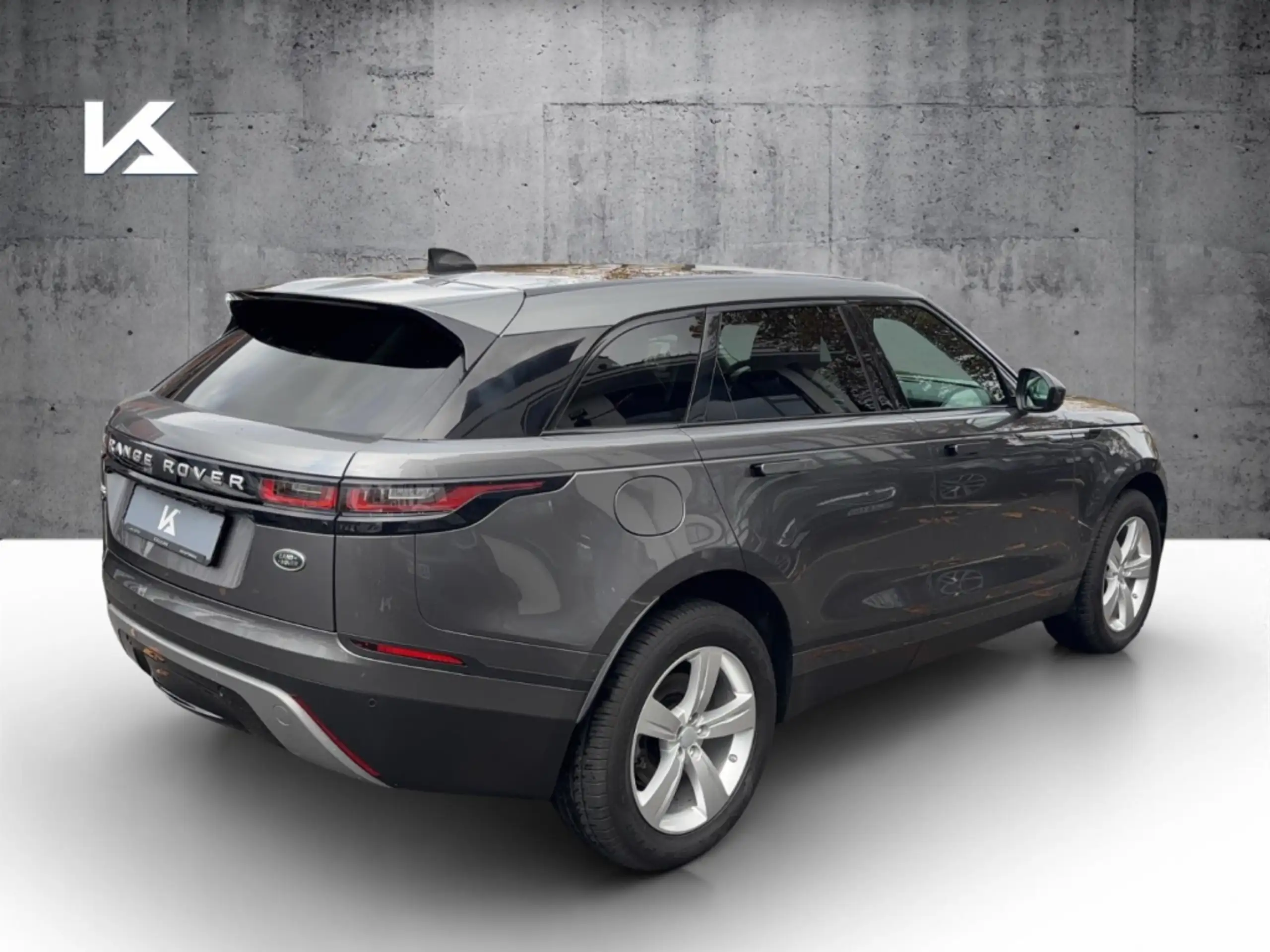 Land Rover - Range Rover Velar