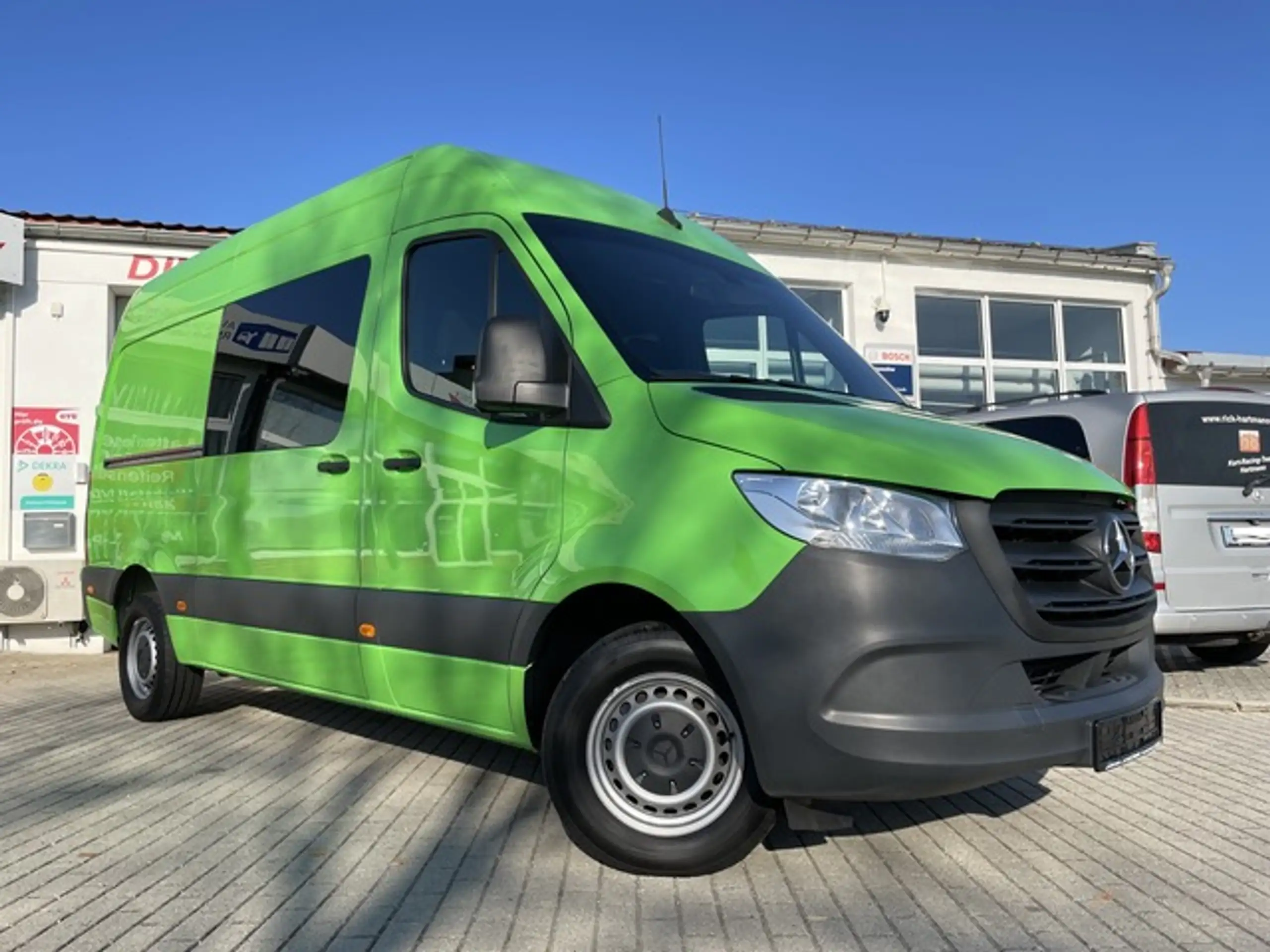 Mercedes-Benz - Sprinter