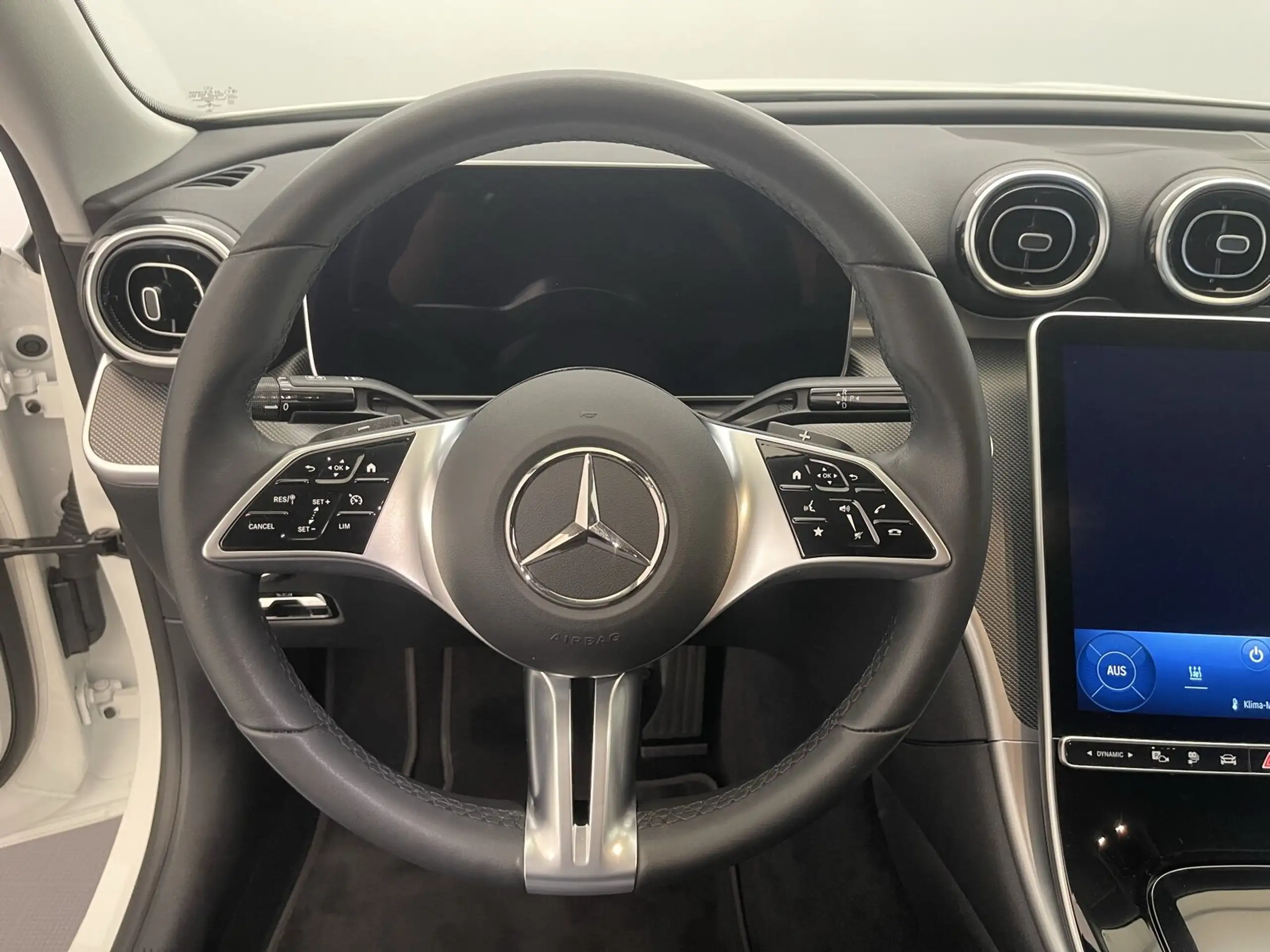 Mercedes-Benz - C 300