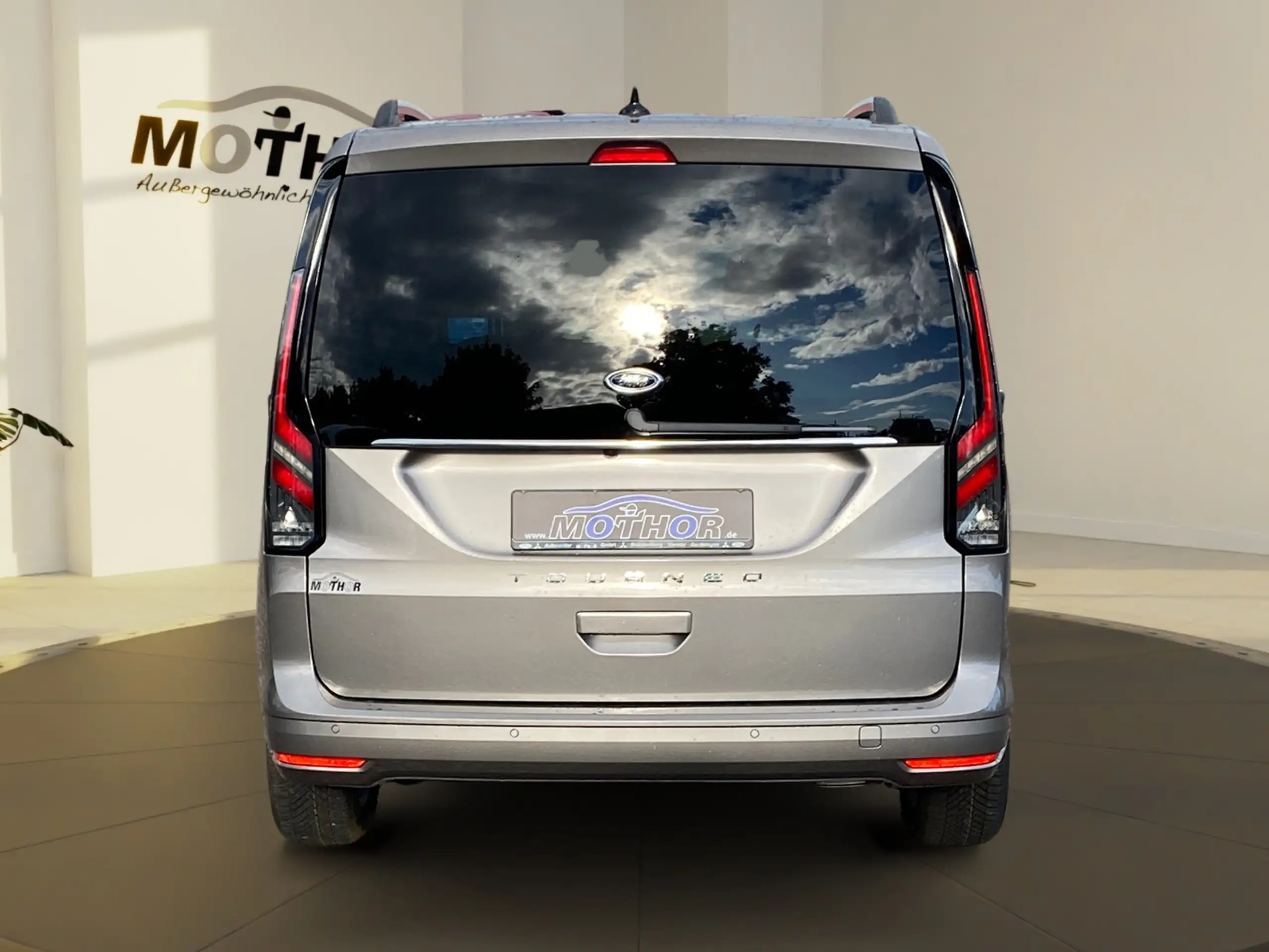 Ford - Tourneo Connect