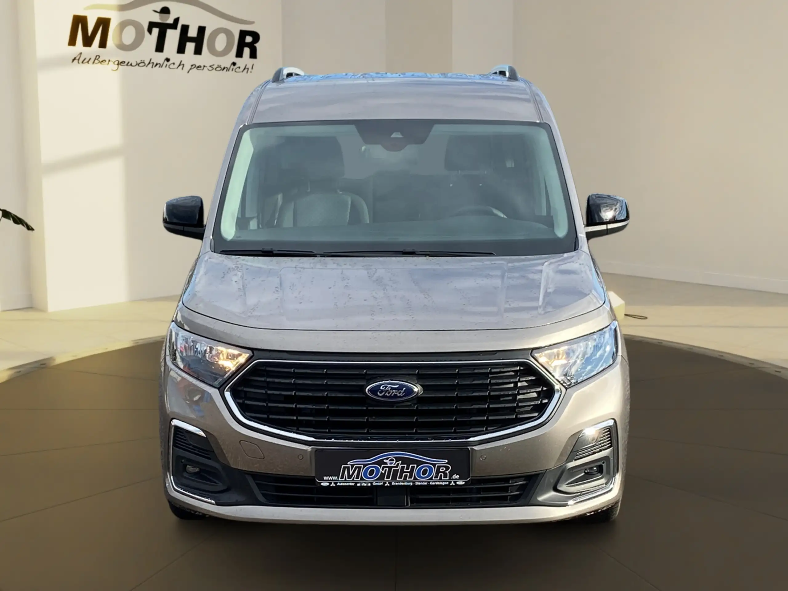 Ford - Tourneo Connect