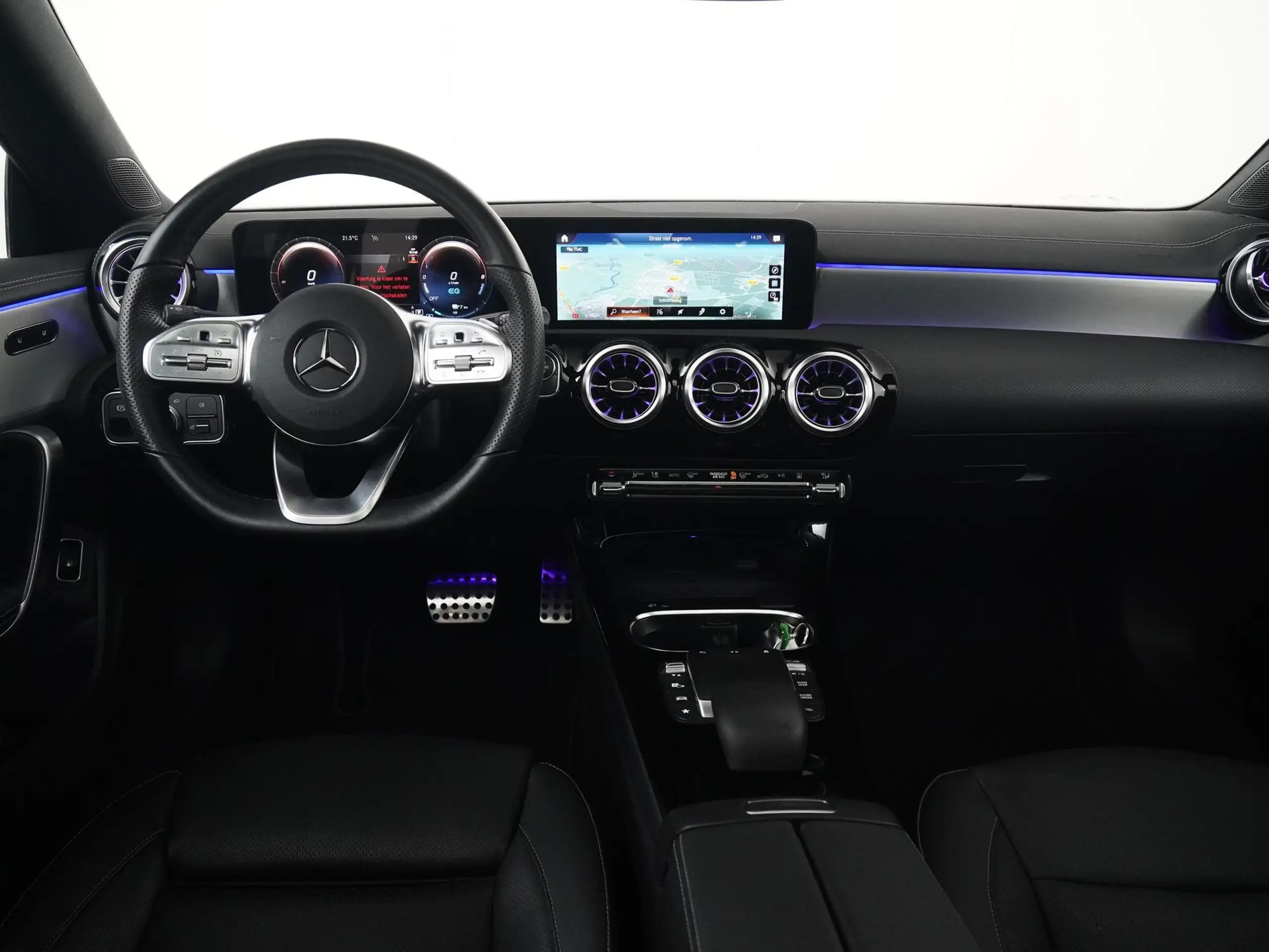 Mercedes-Benz - CLA 250