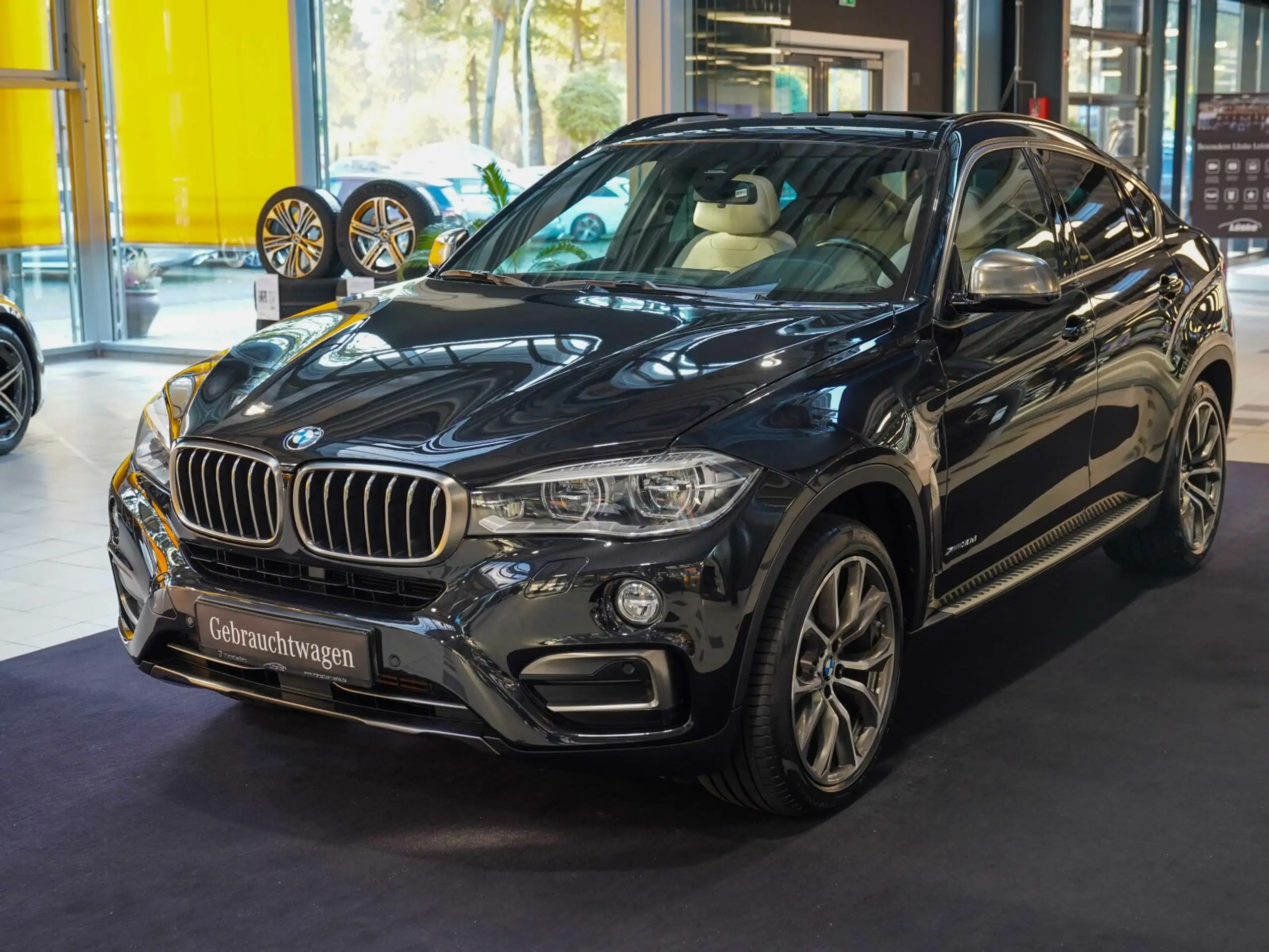 BMW - X6