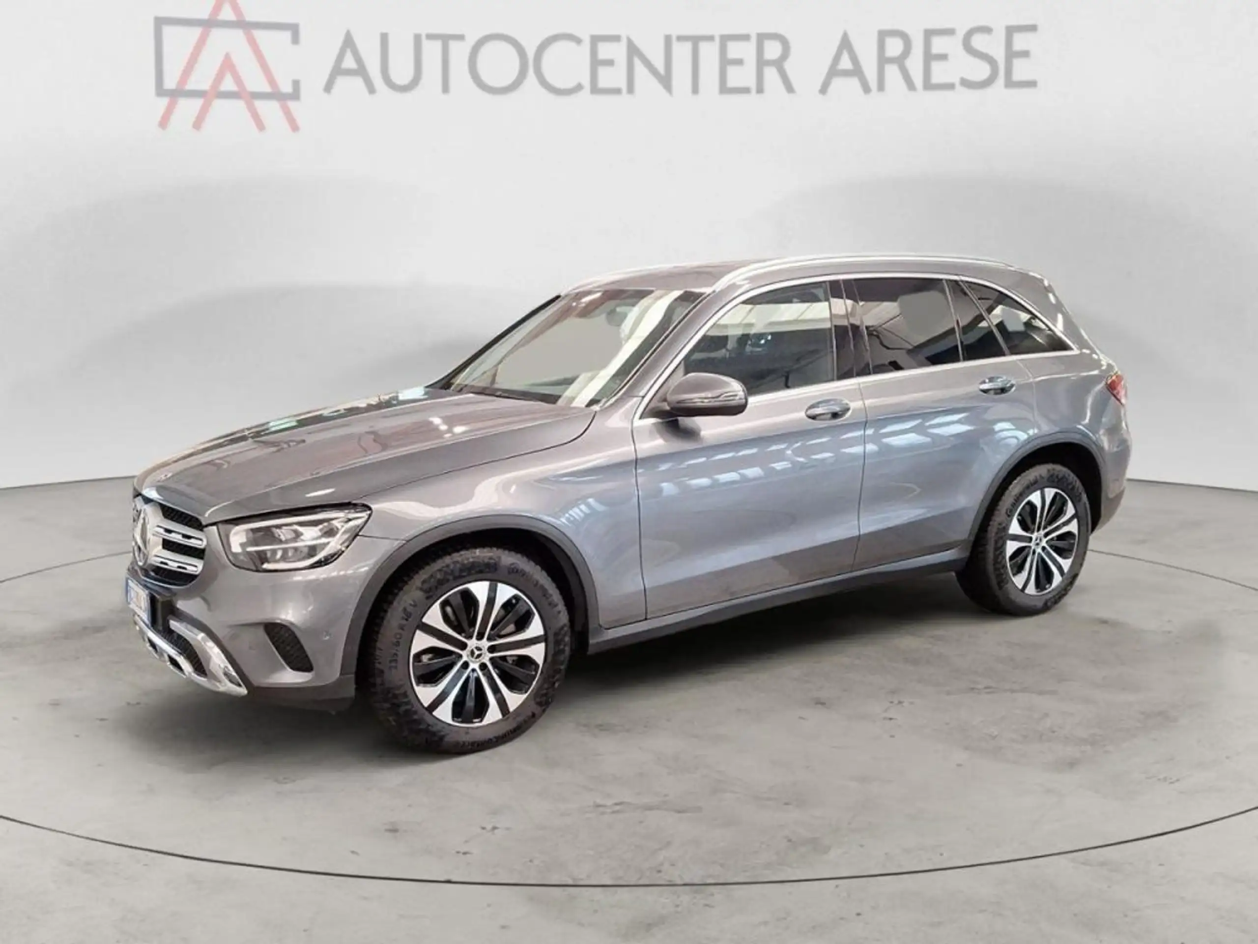 Mercedes-Benz - GLC 220