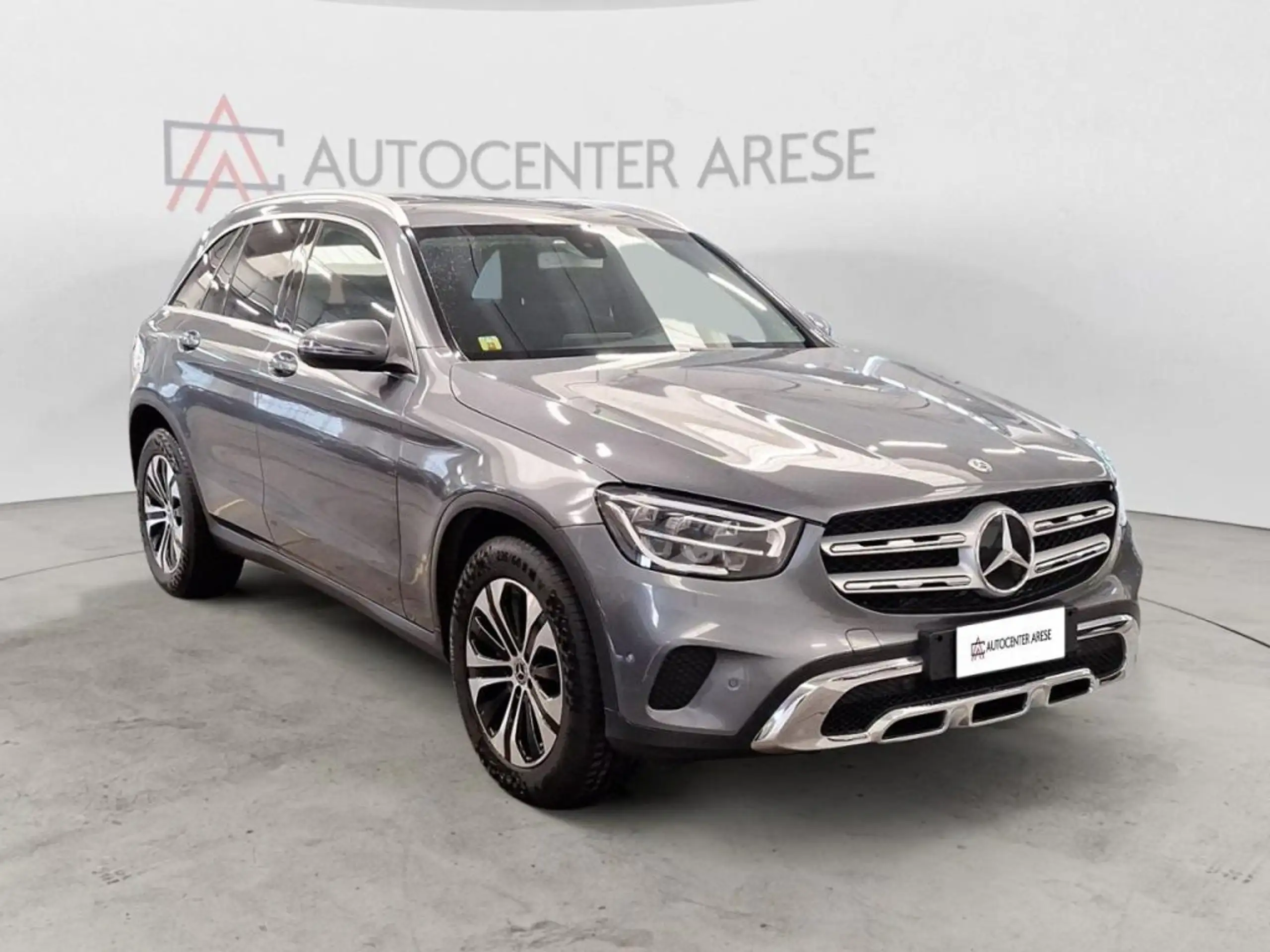 Mercedes-Benz - GLC 220