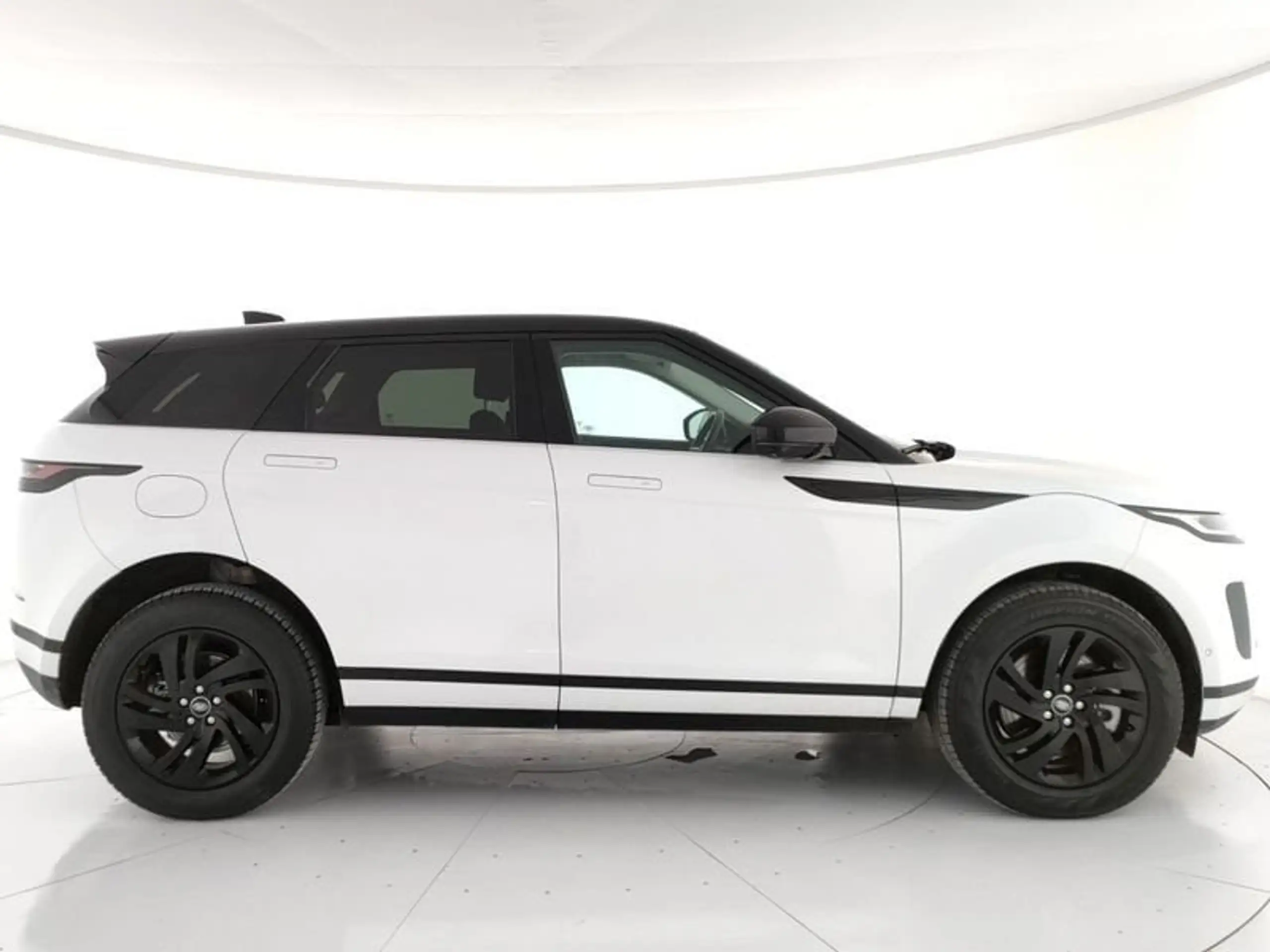 Land Rover - Range Rover Evoque