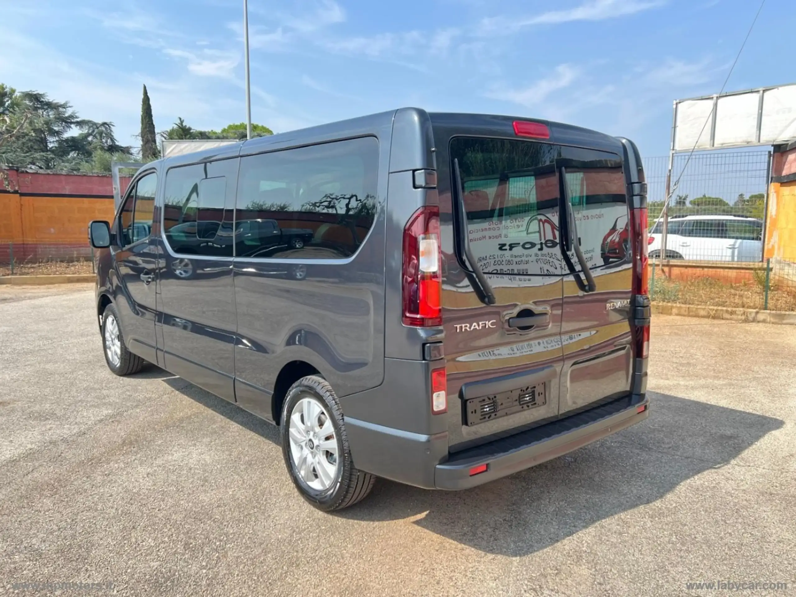 Renault - Trafic