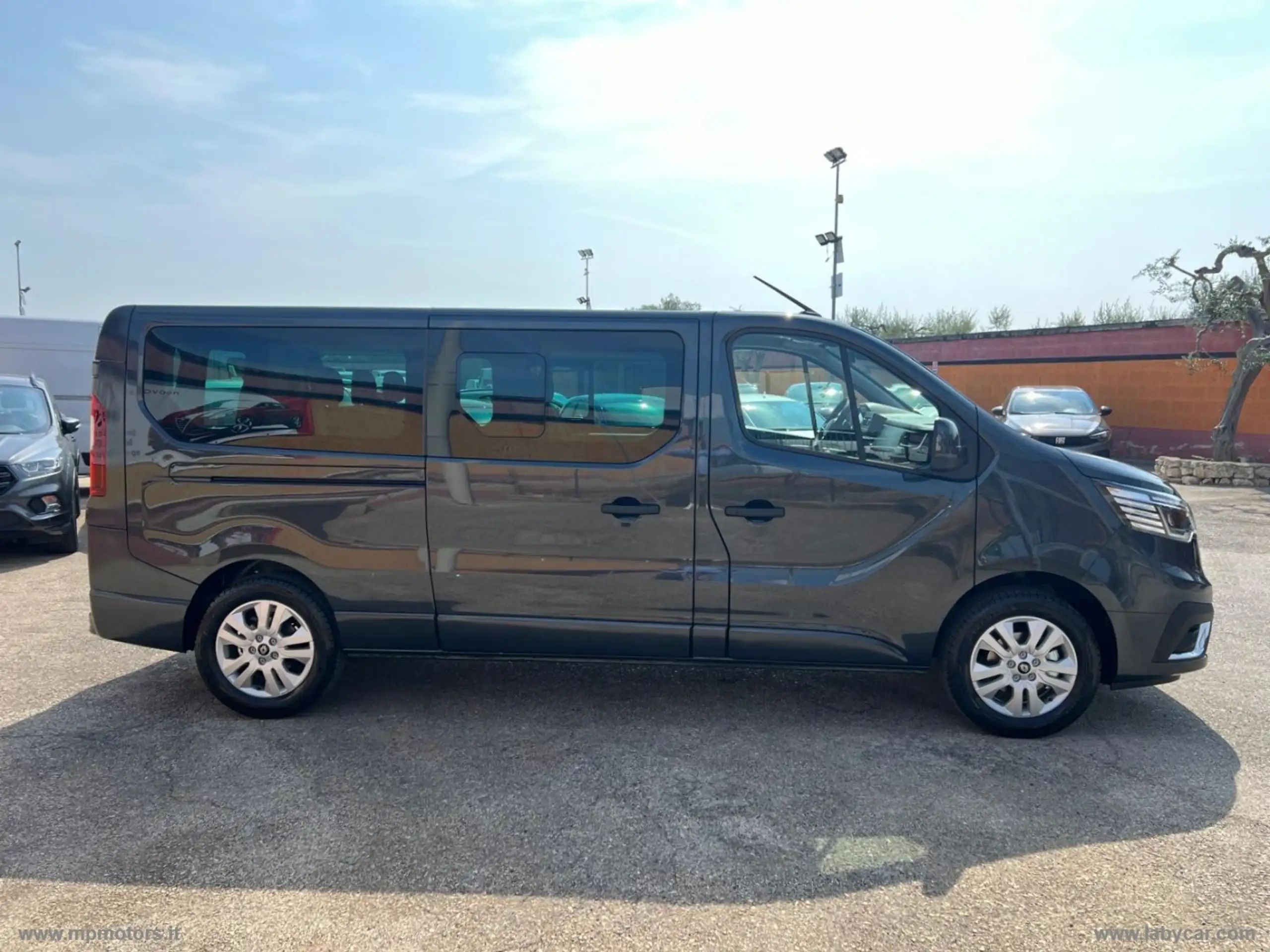 Renault - Trafic