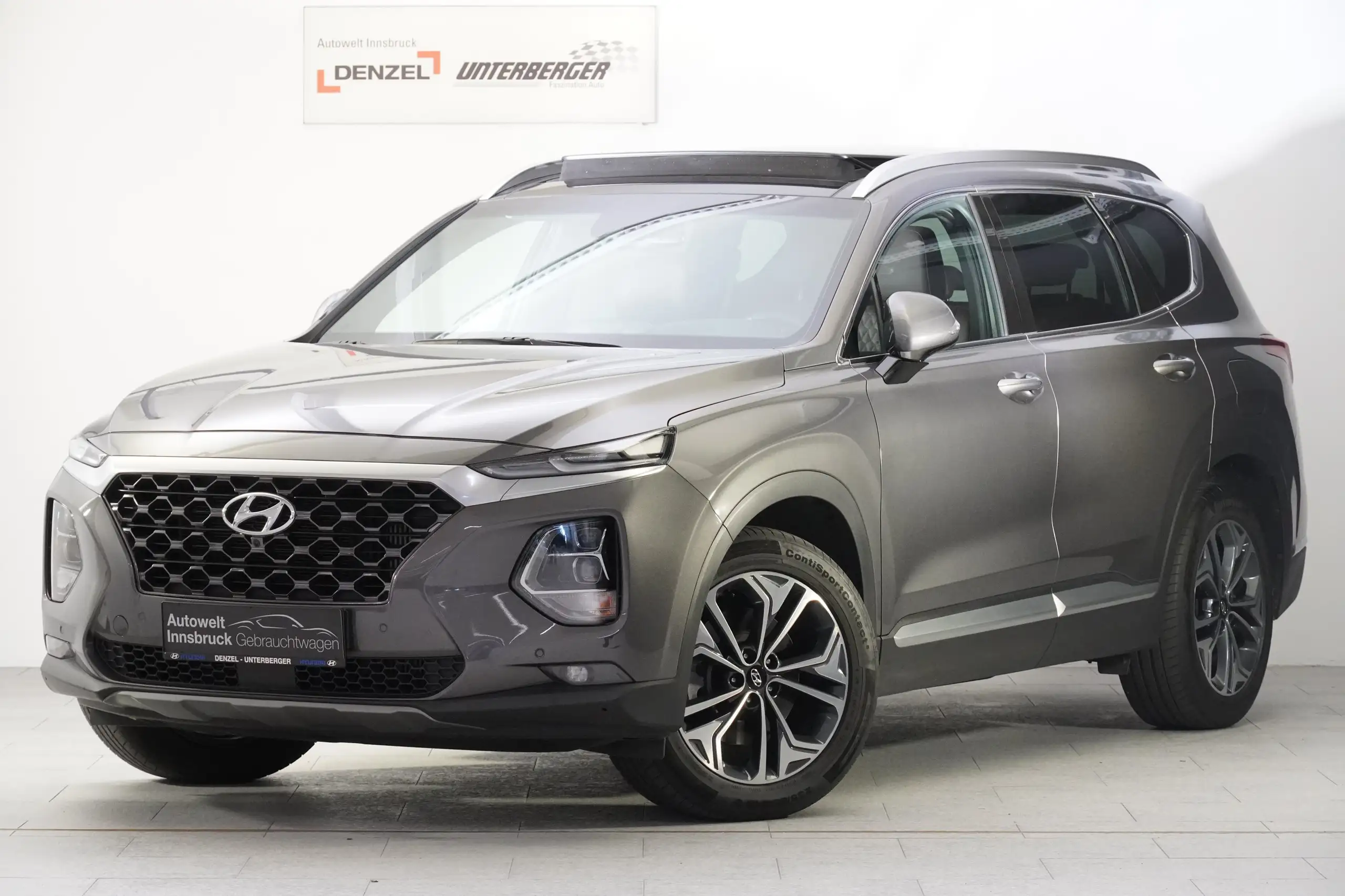 Hyundai - SANTA FE