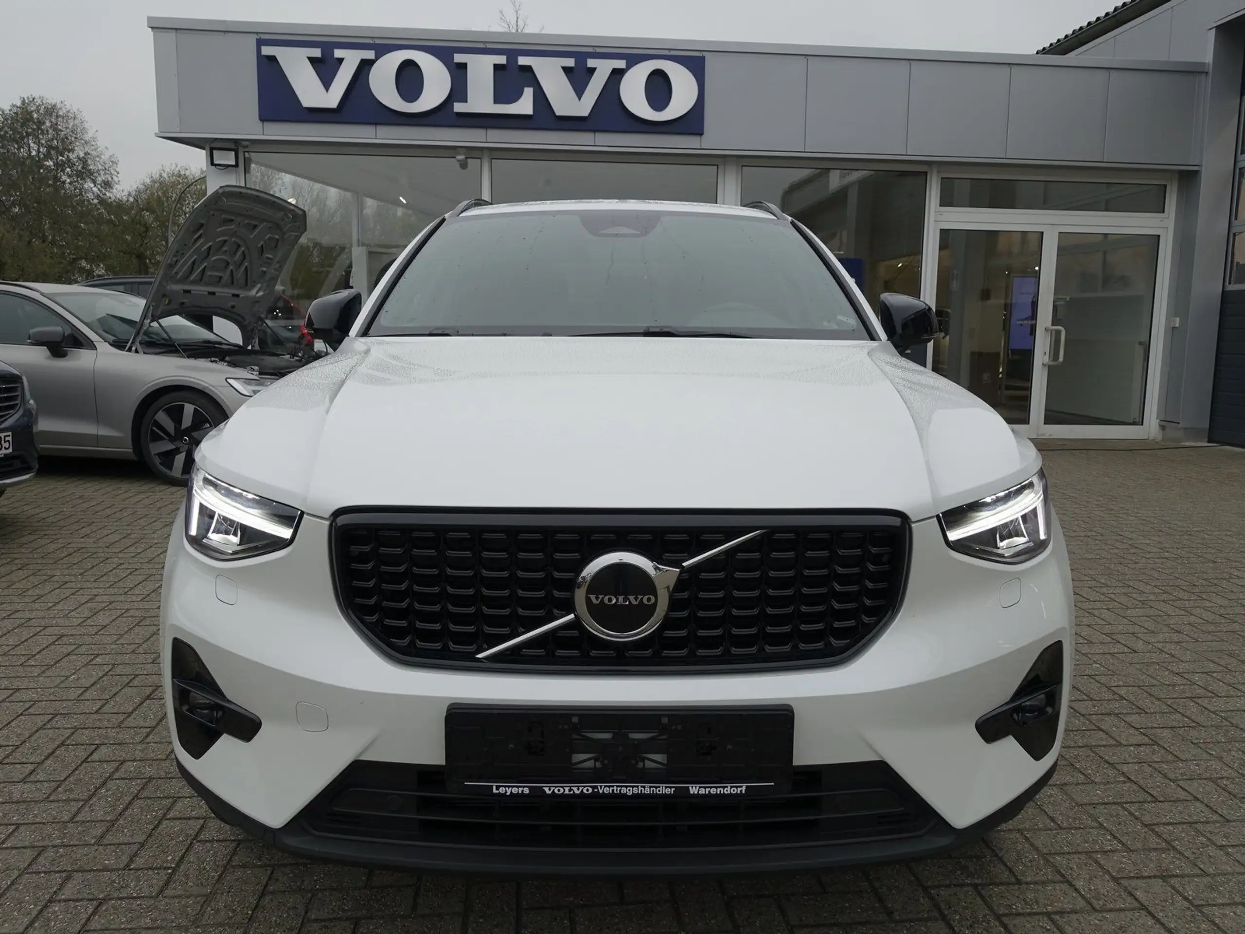 Volvo - XC40