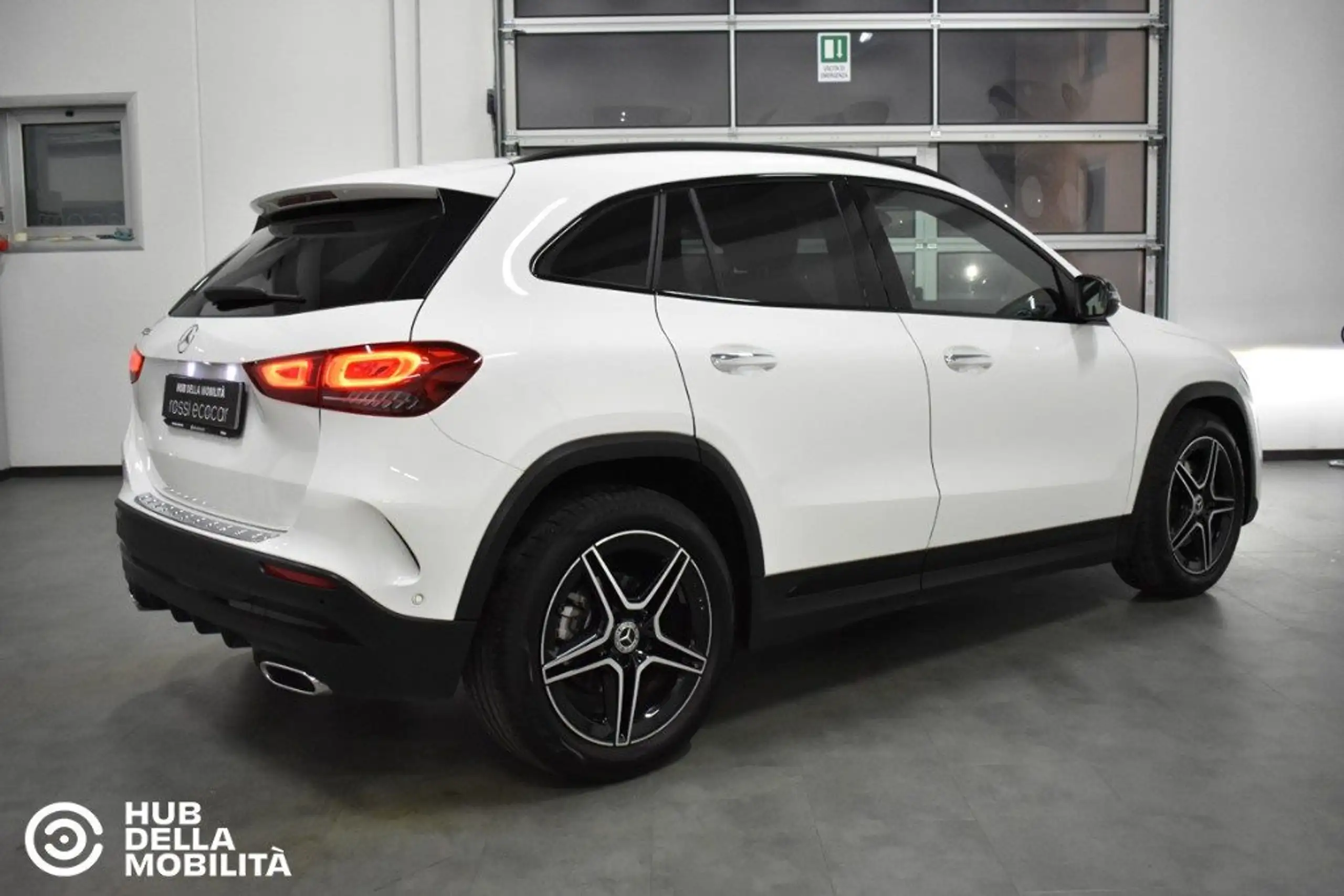 Mercedes-Benz - GLA 180