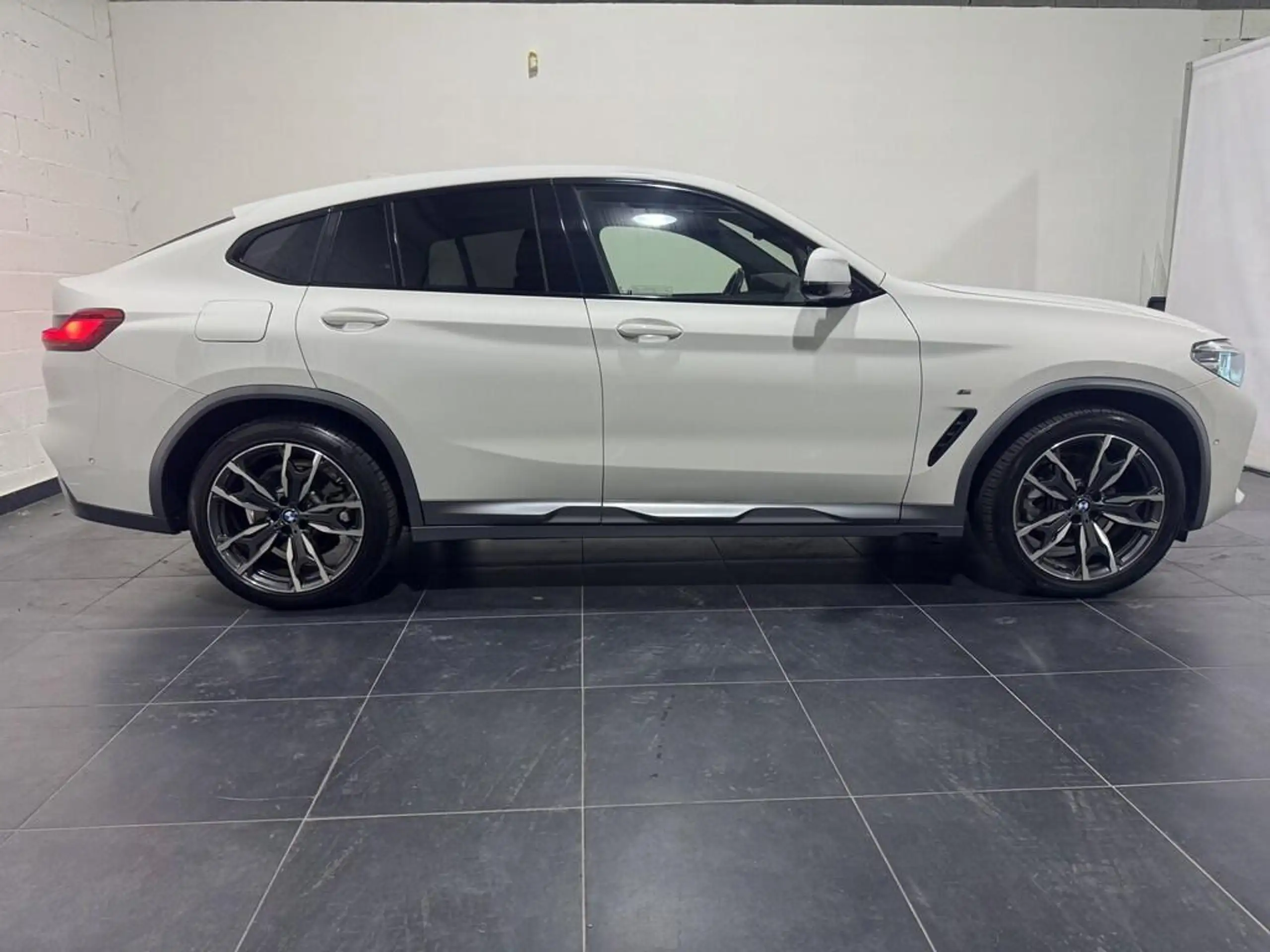 BMW - X4