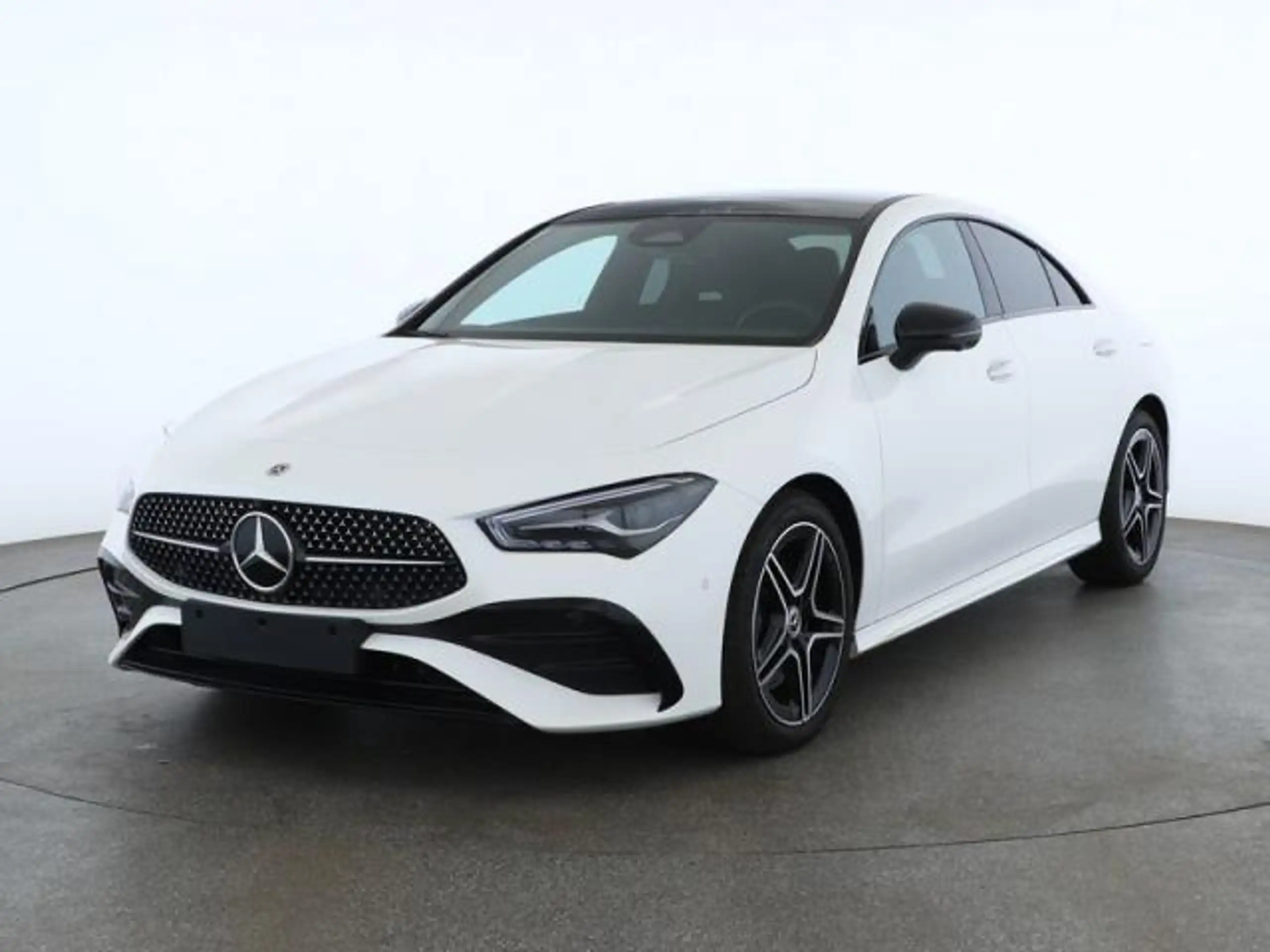 Mercedes-Benz - CLA 200