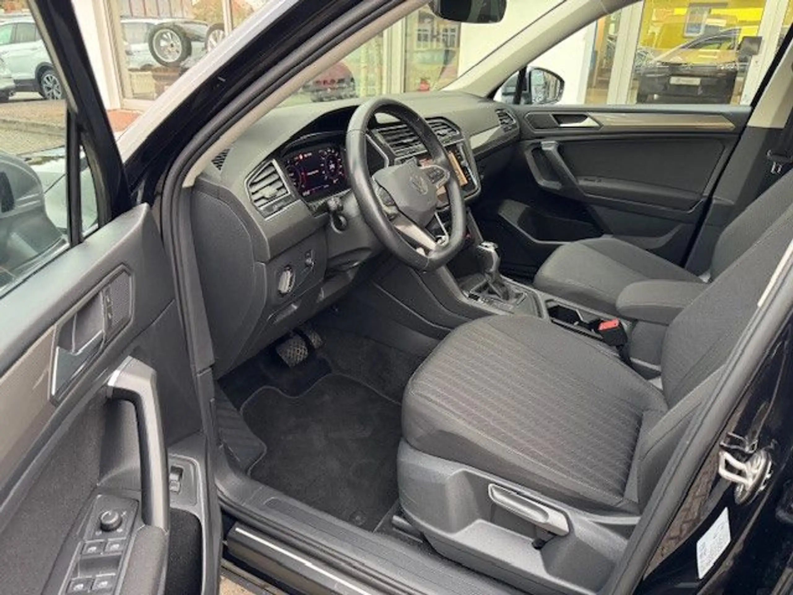 Volkswagen - Tiguan Allspace