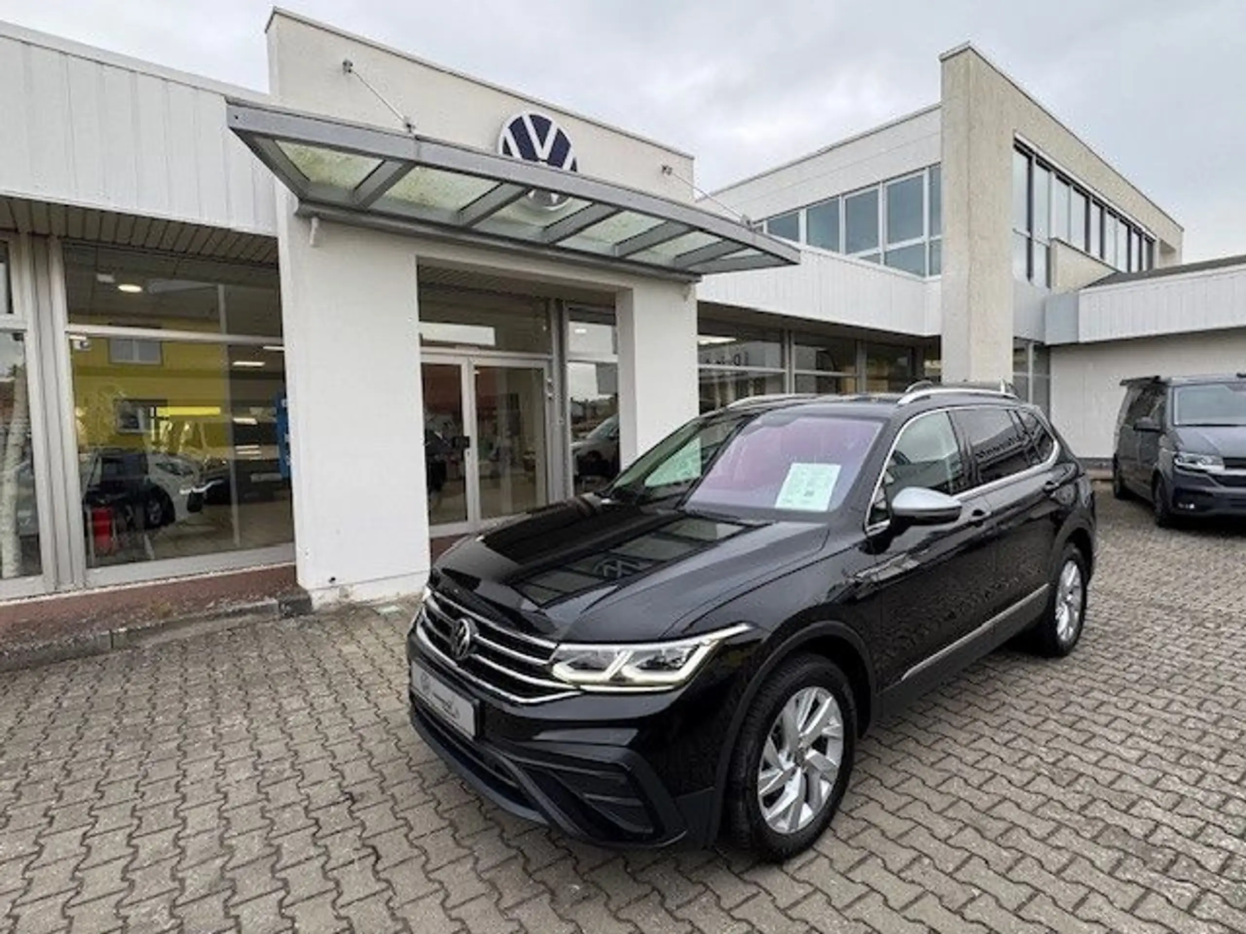 Volkswagen - Tiguan Allspace