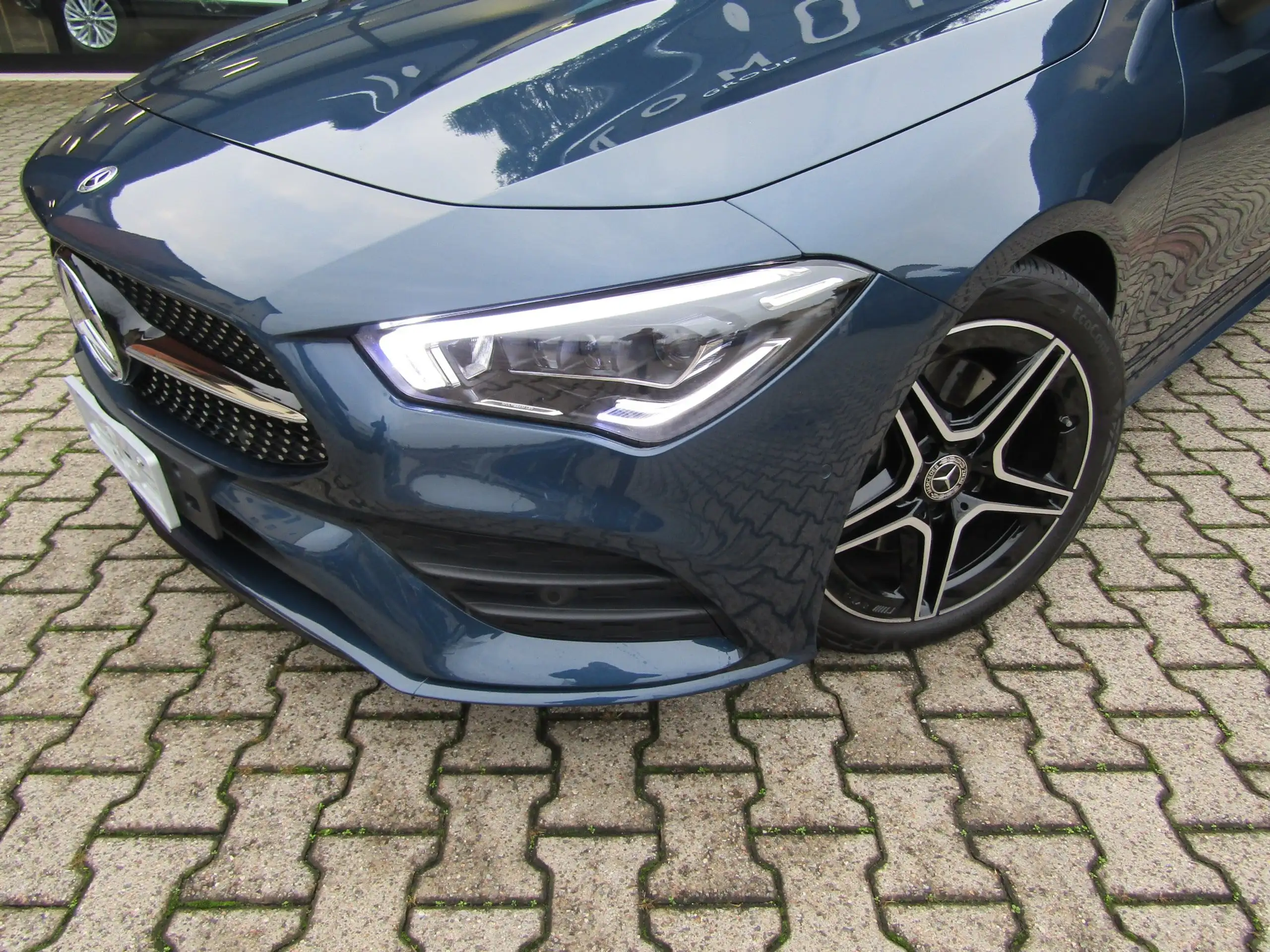 Mercedes-Benz - CLA 200