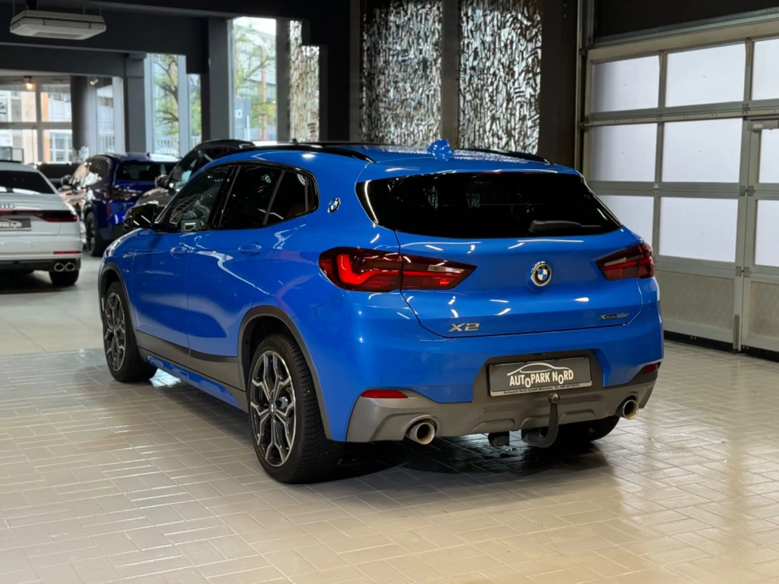 BMW - X2