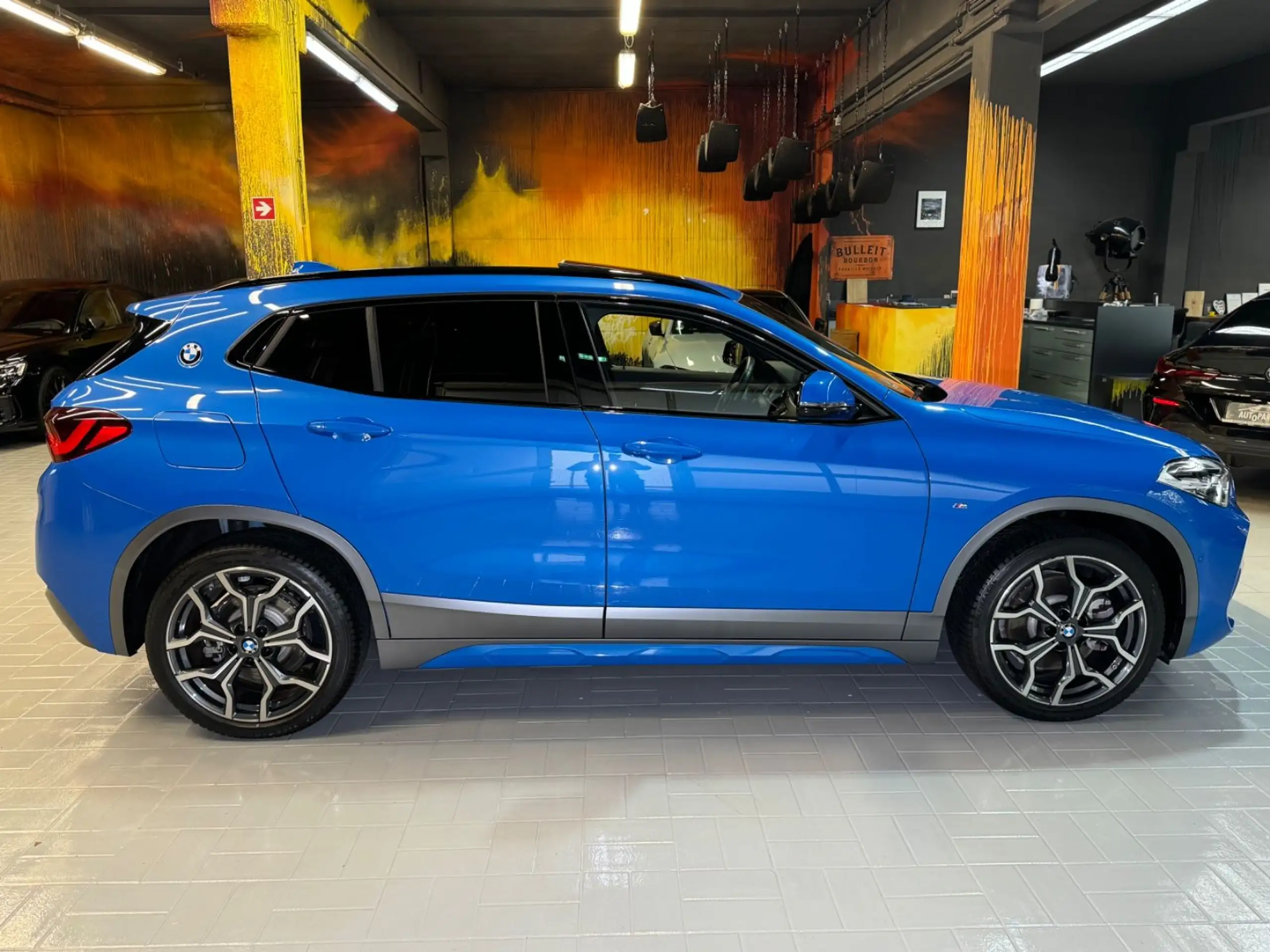 BMW - X2