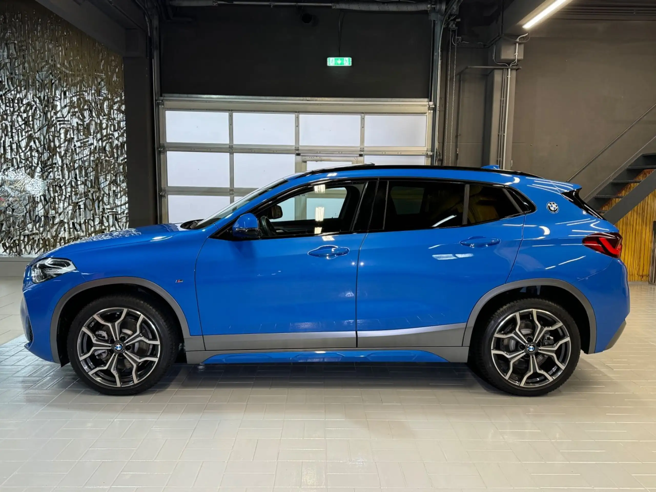 BMW - X2