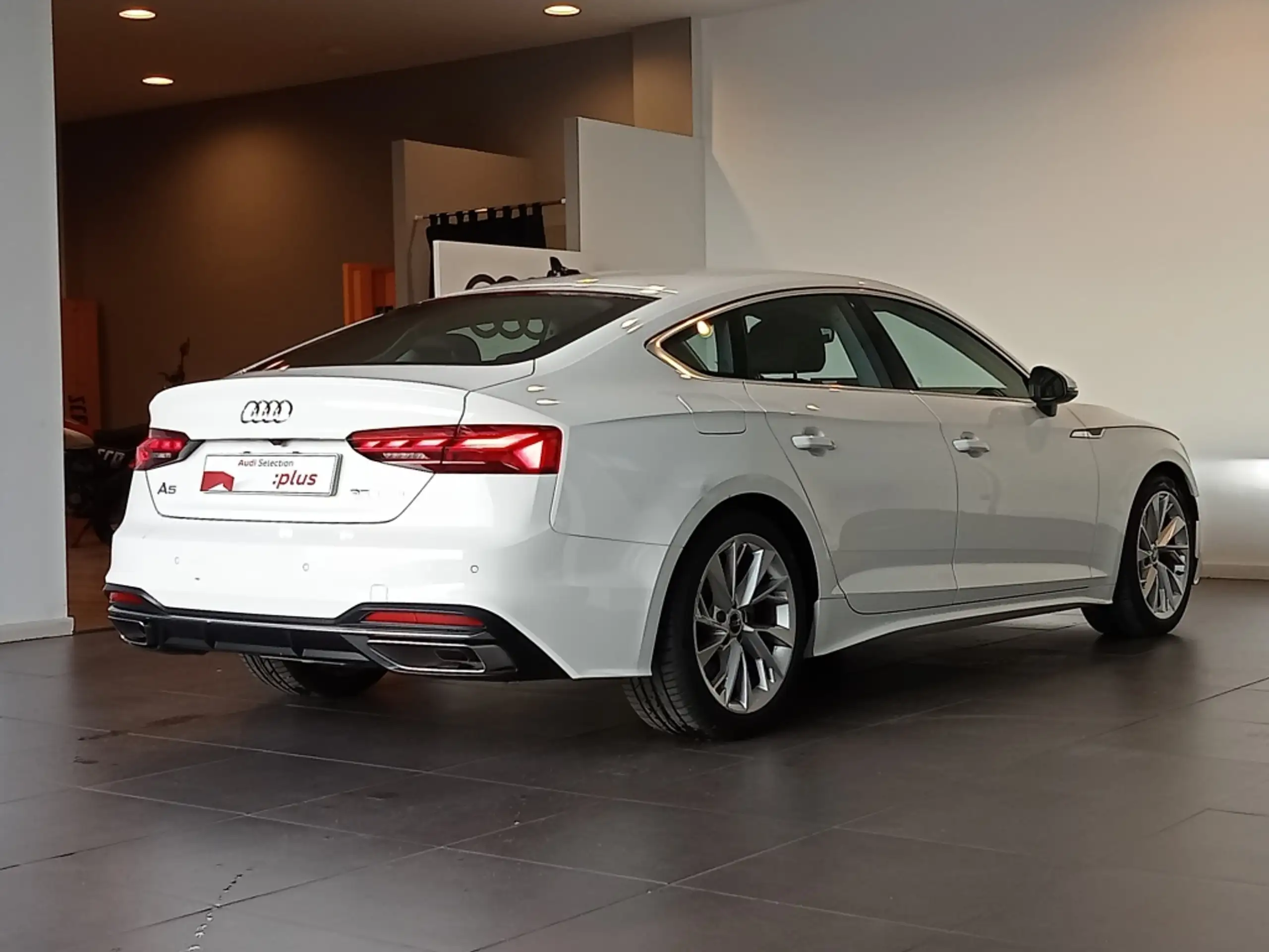 Audi - A5