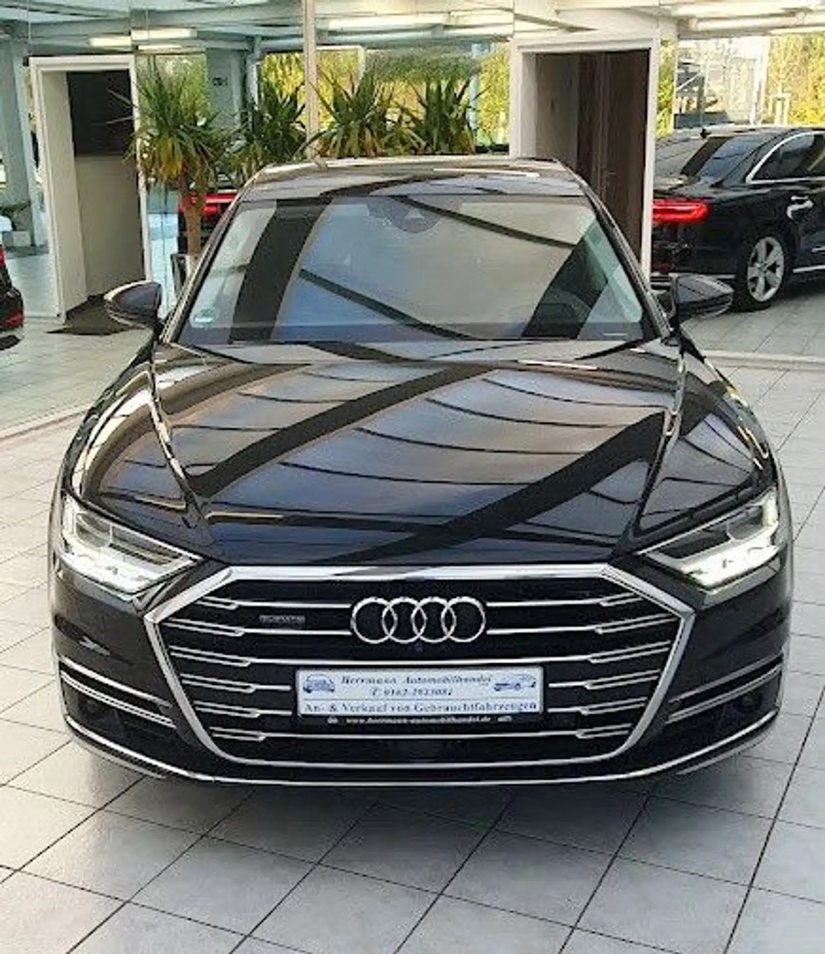 Audi - A8