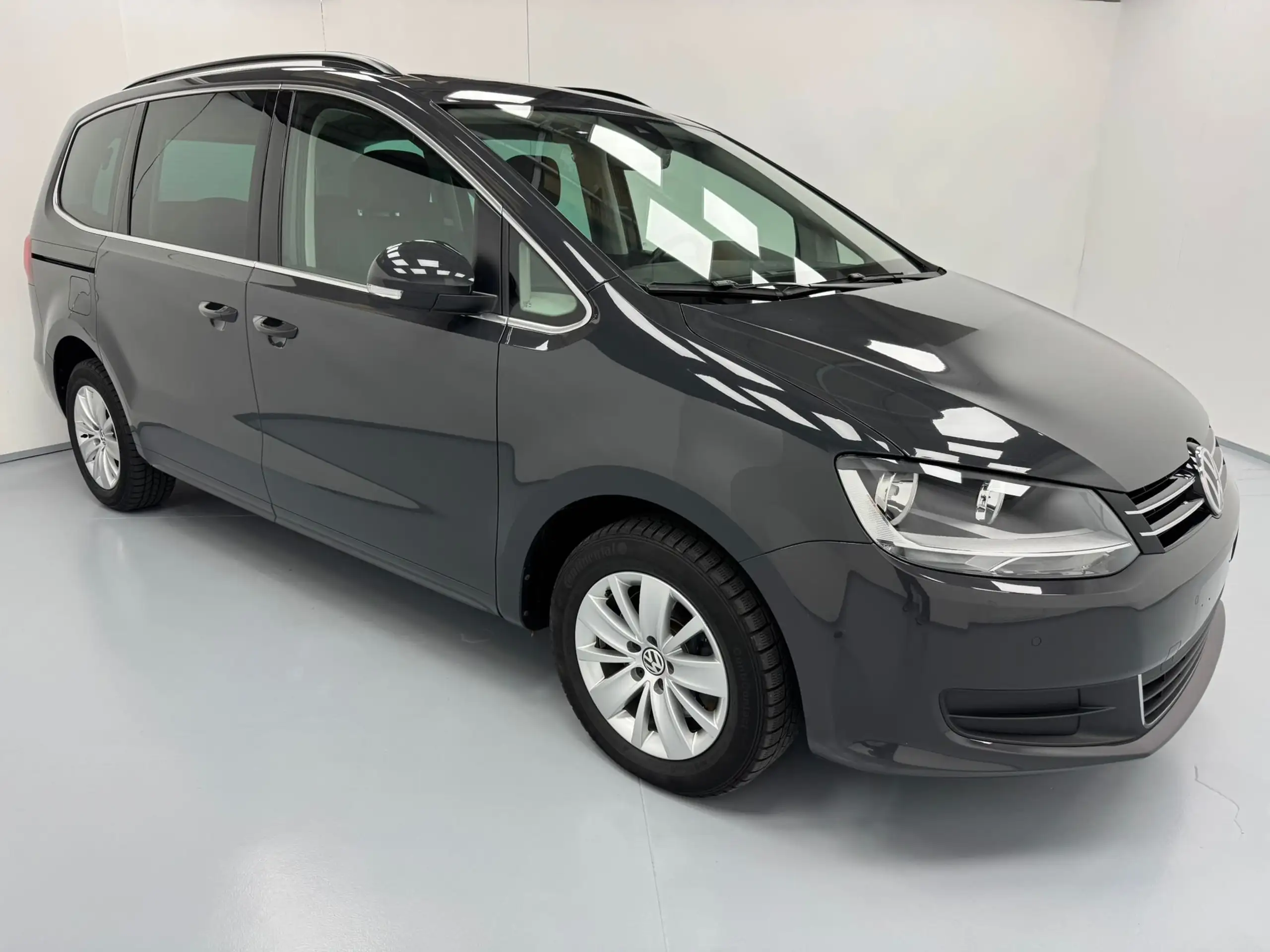 Volkswagen - Sharan