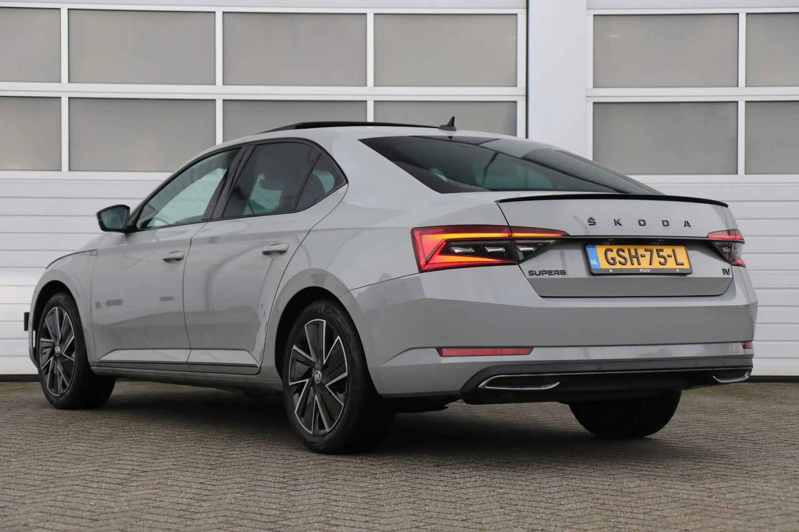 Skoda - Superb