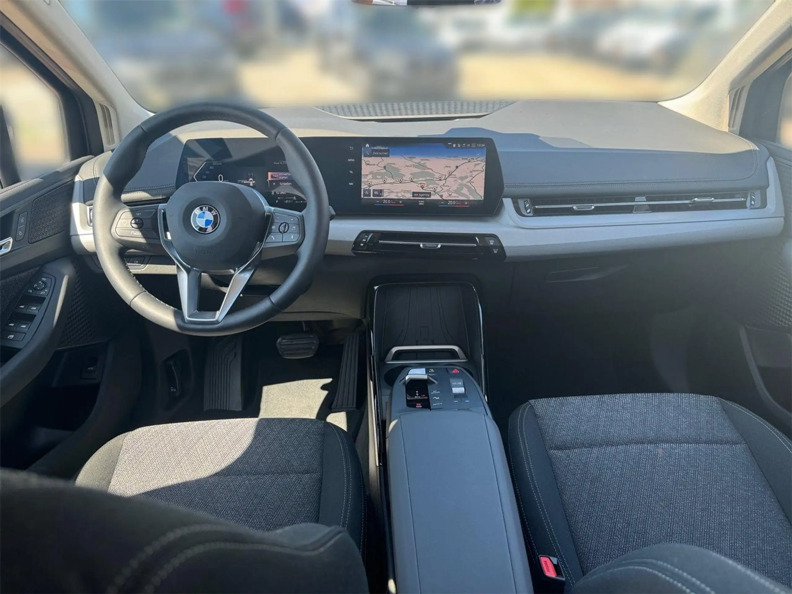 BMW - 223