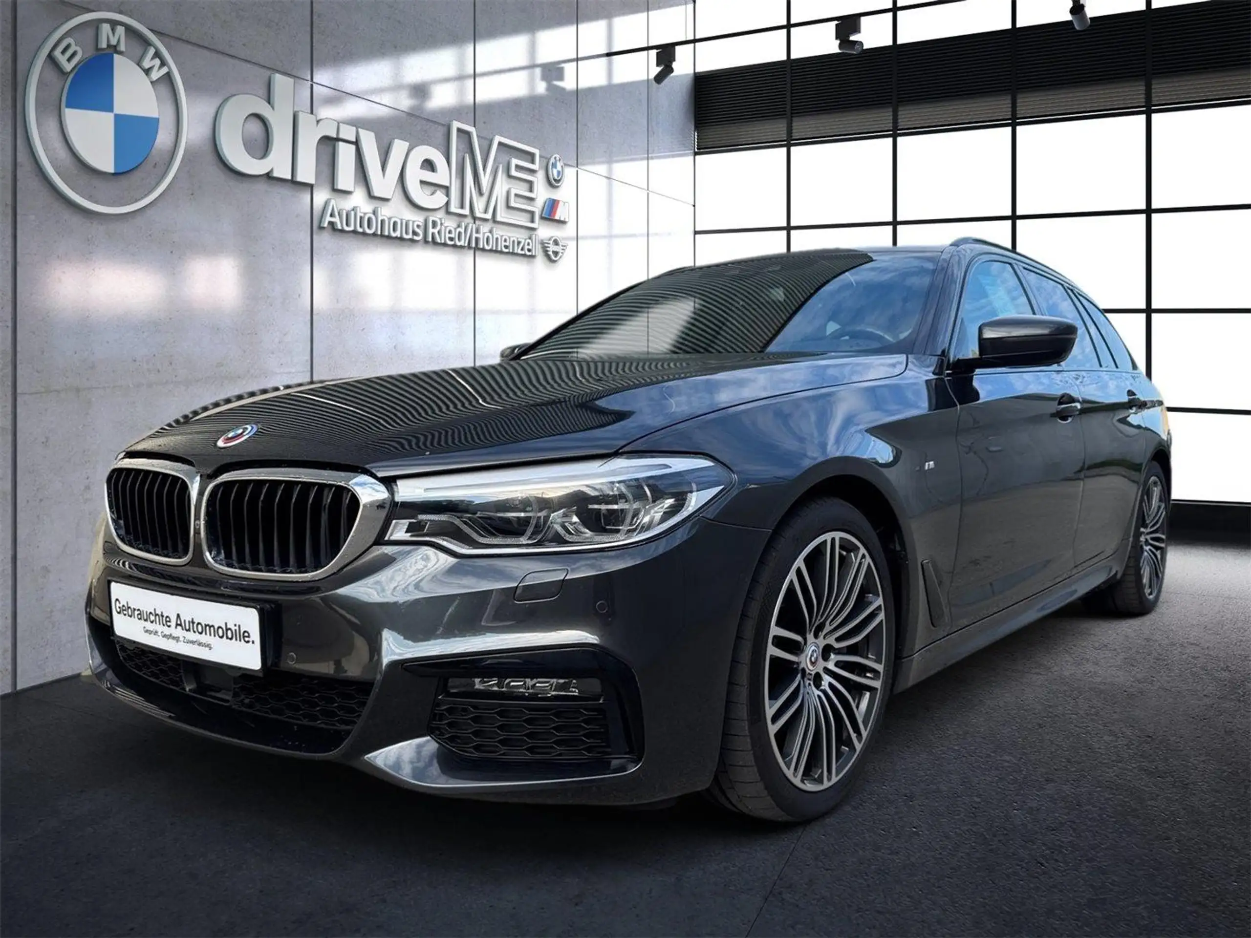 BMW 530 2019