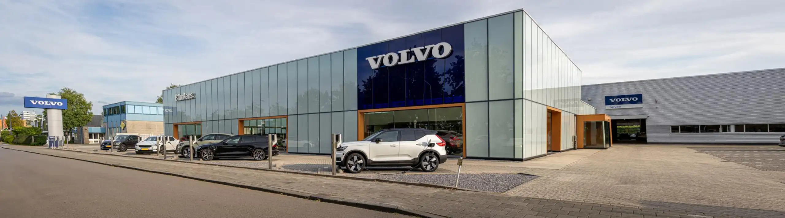 Volvo - XC40