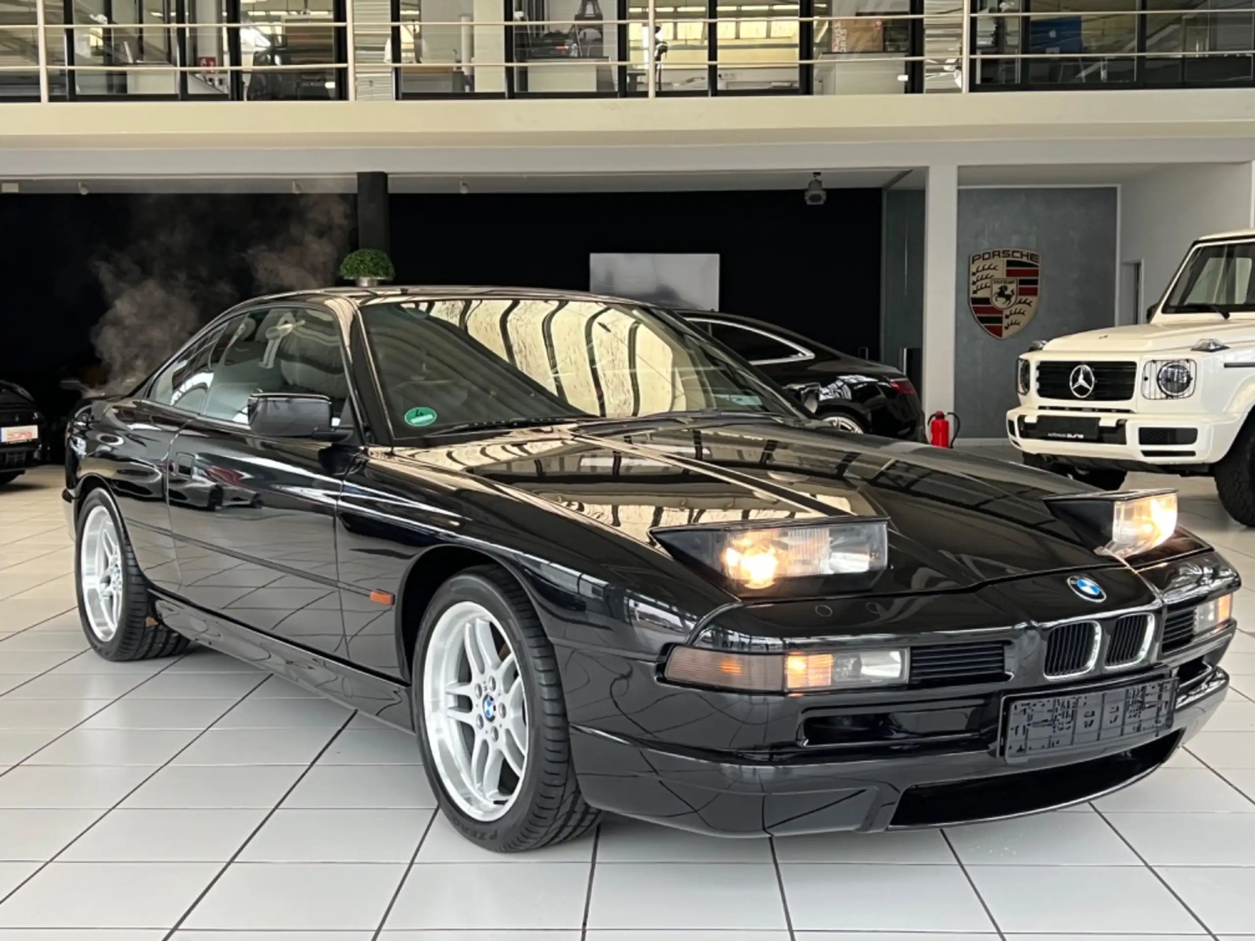 BMW - 850