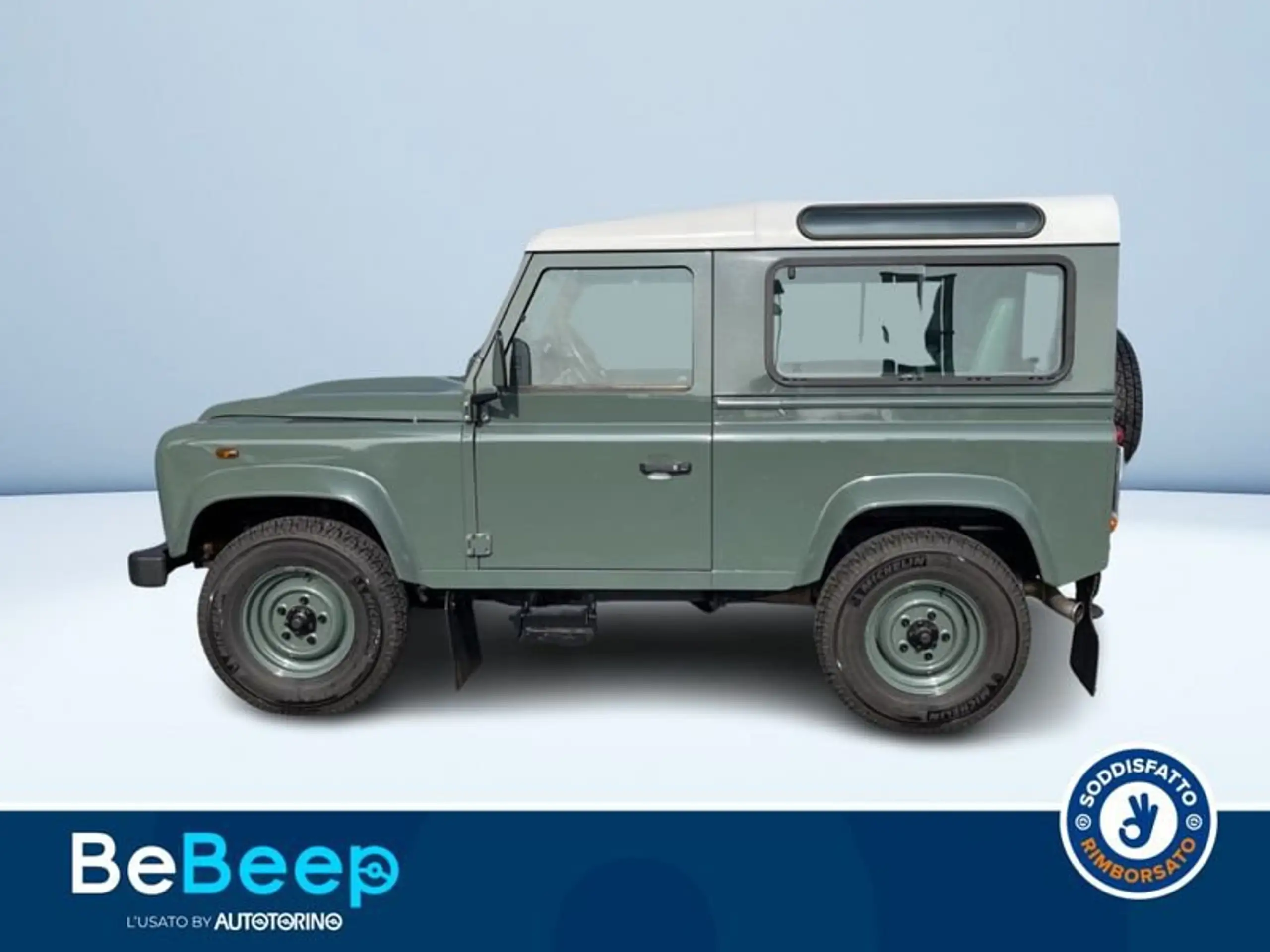 Land Rover - Defender