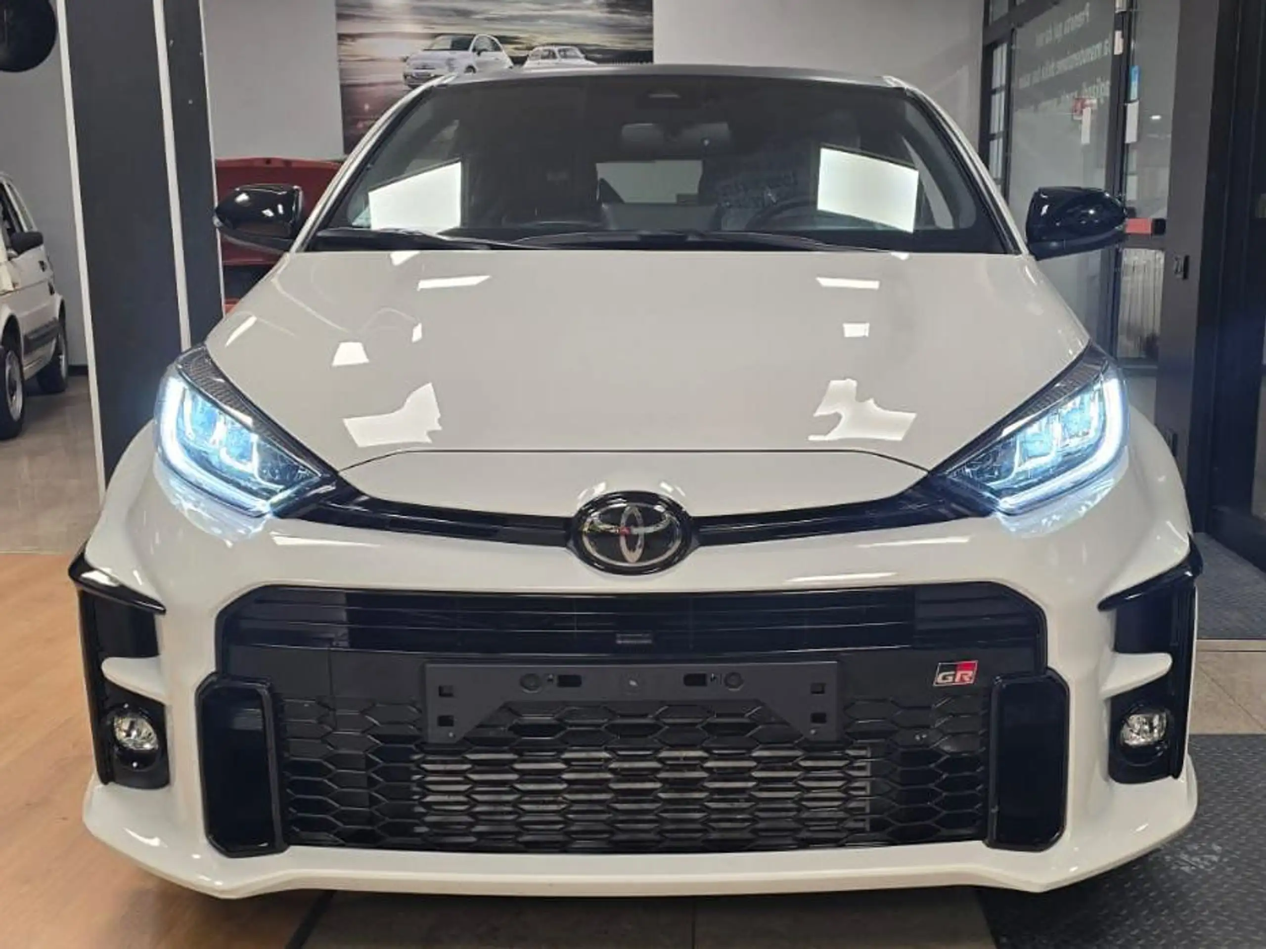 Toyota - Yaris