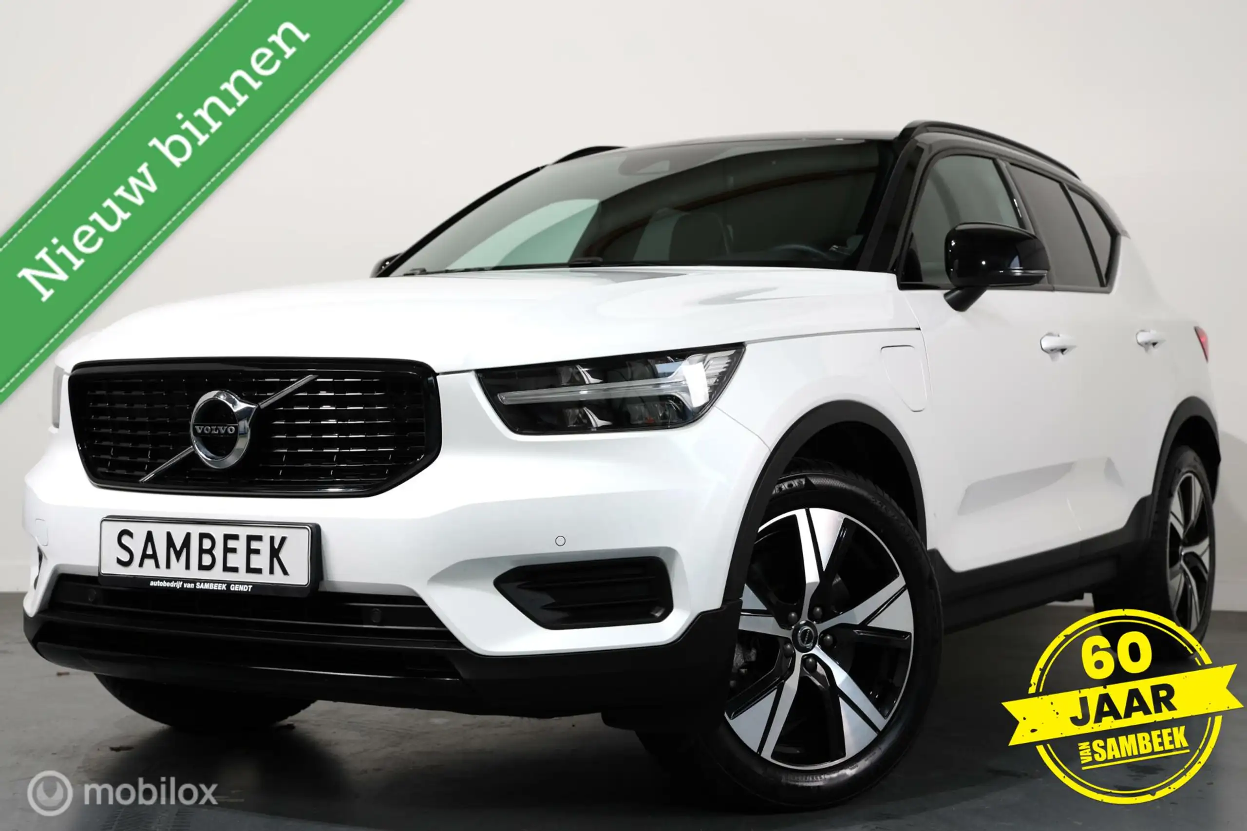 Volvo - XC40