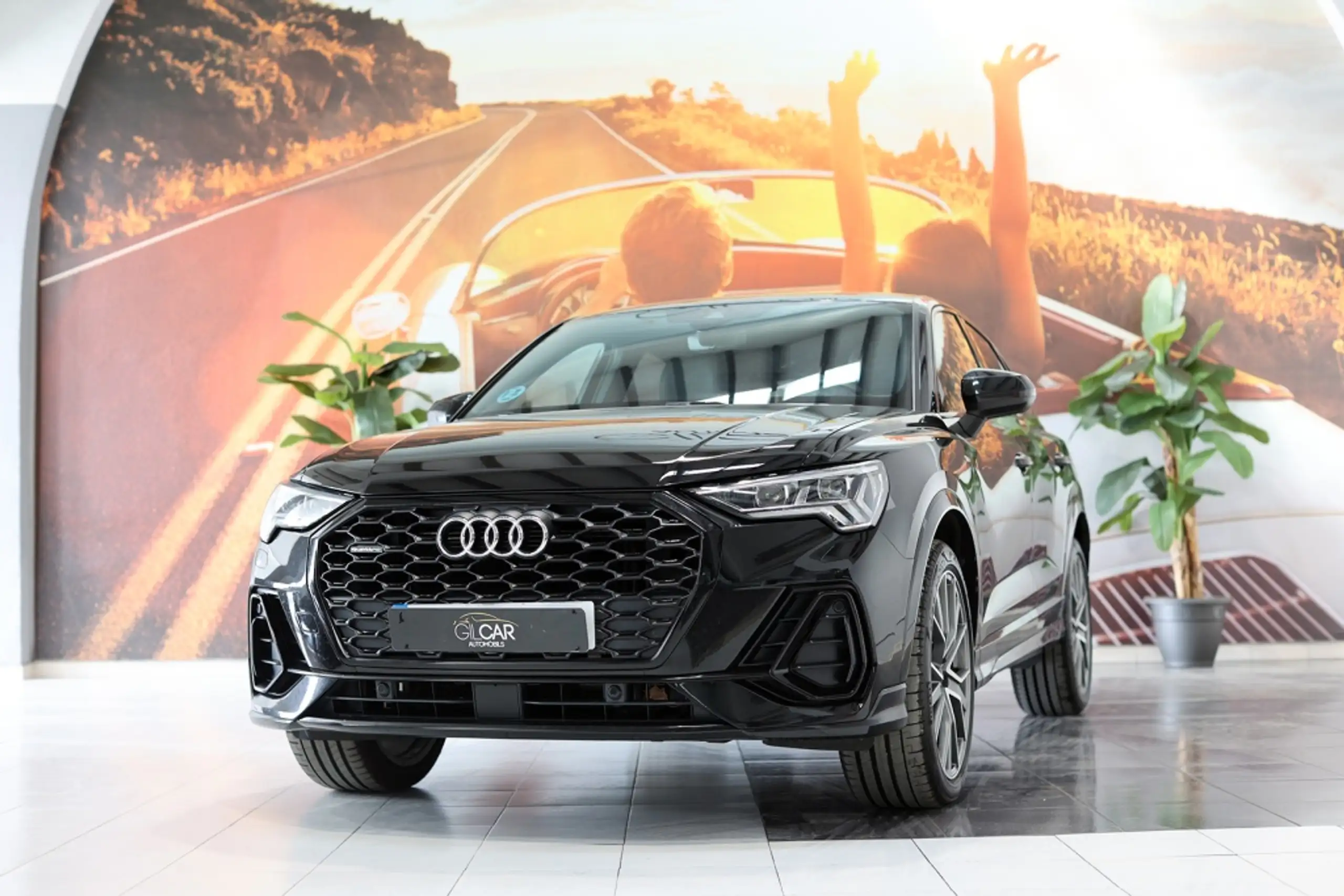 Audi - Q3