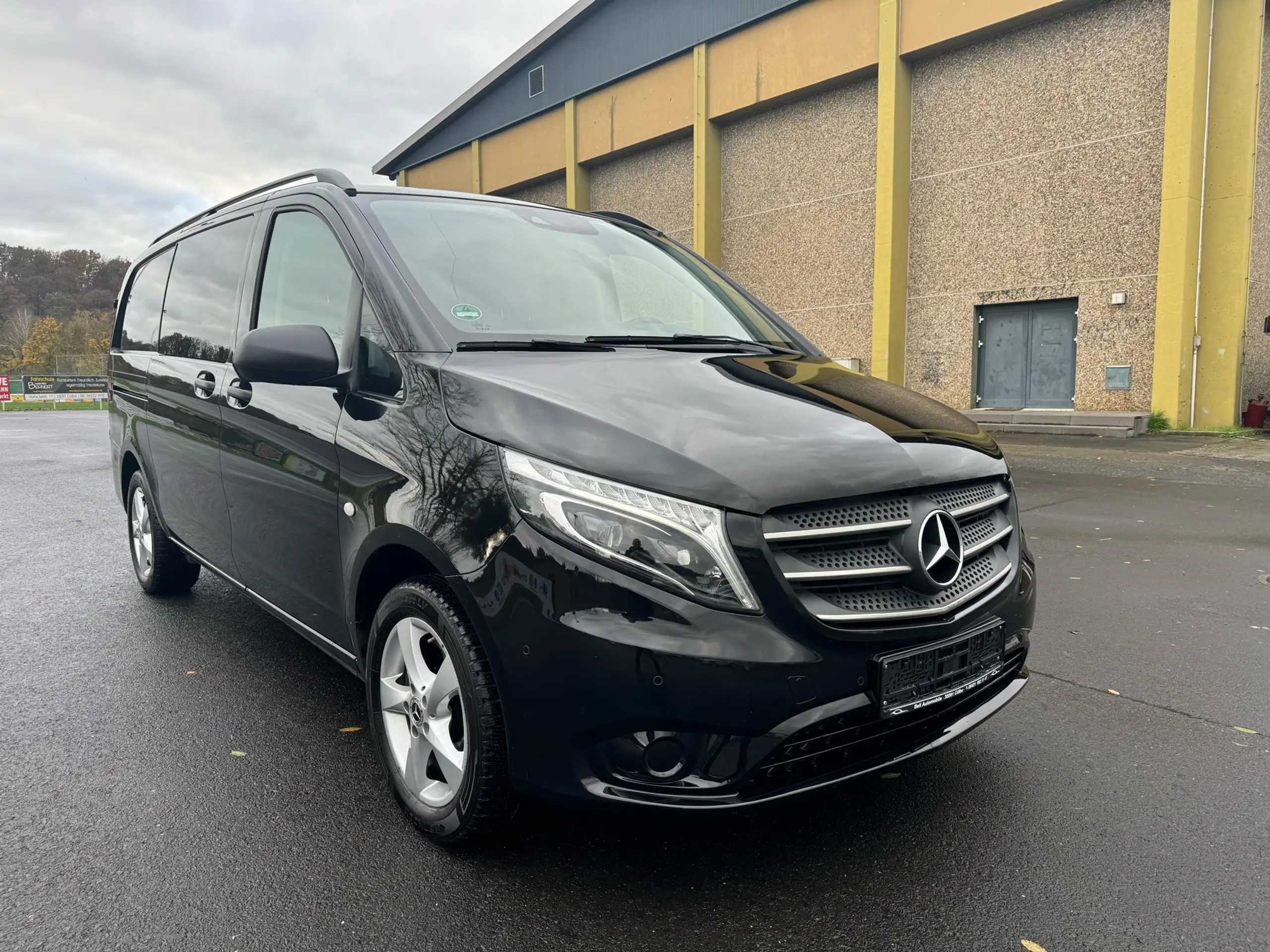 Mercedes-Benz - Vito