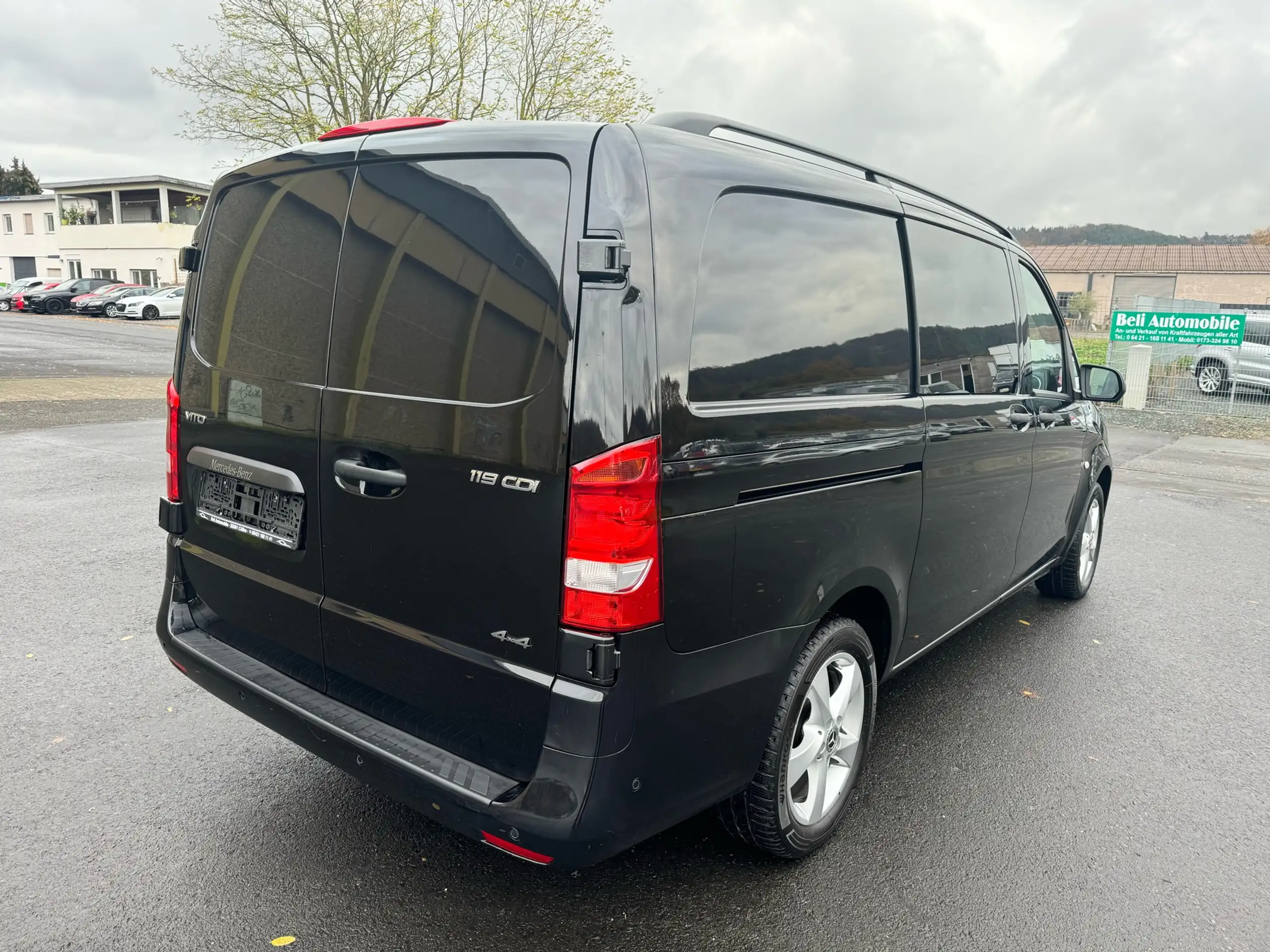 Mercedes-Benz - Vito