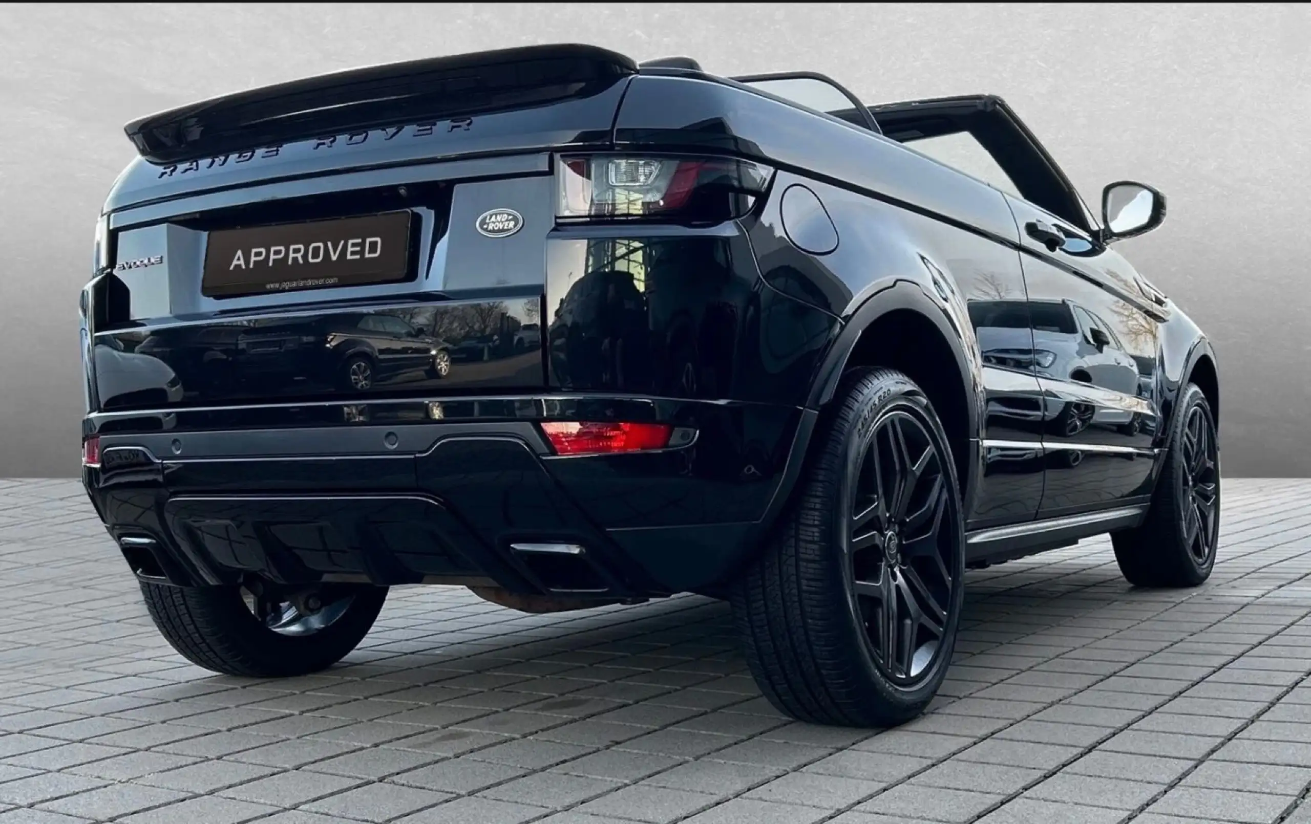 Land Rover - Range Rover Evoque