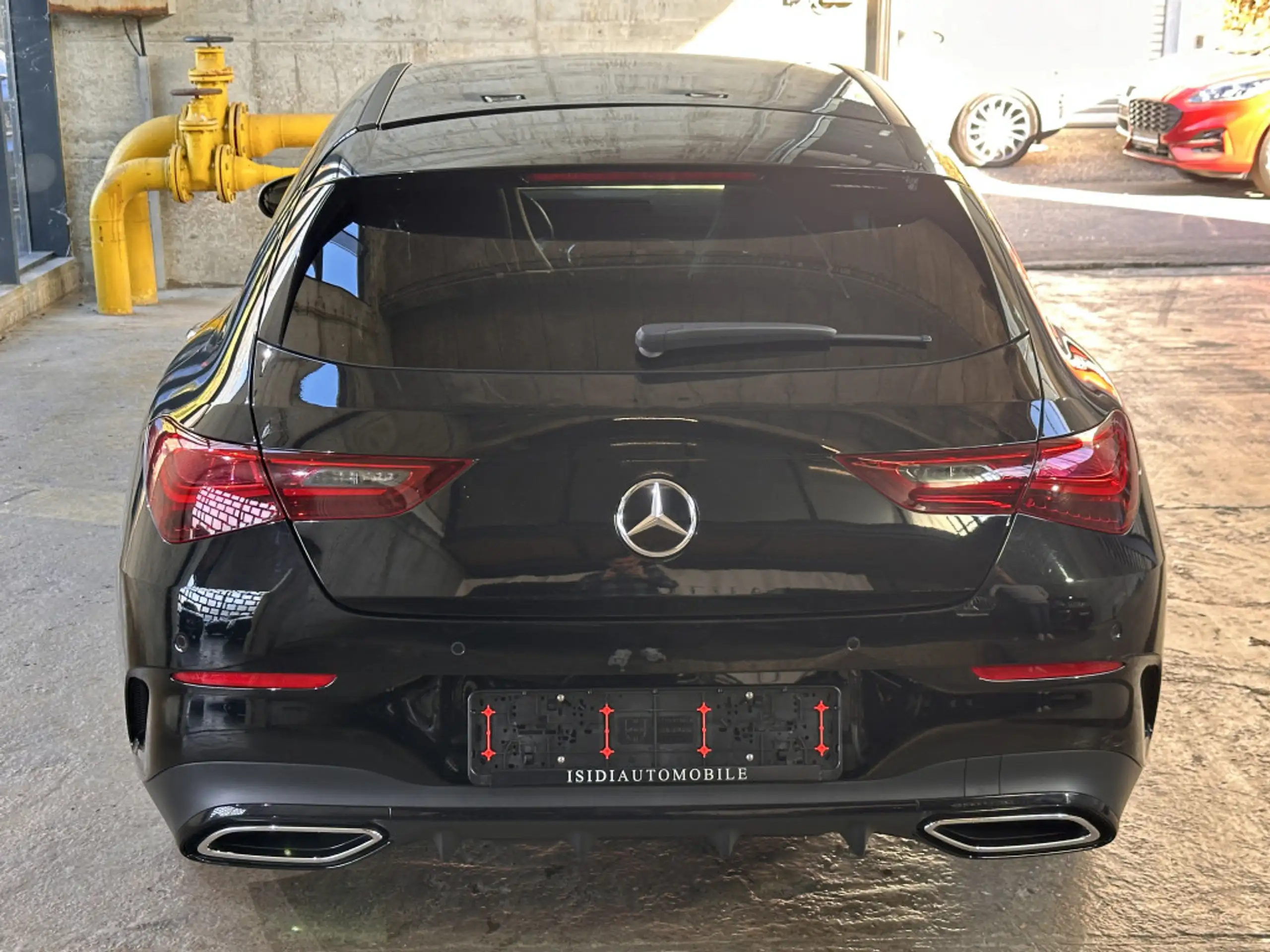 Mercedes-Benz - CLA 220