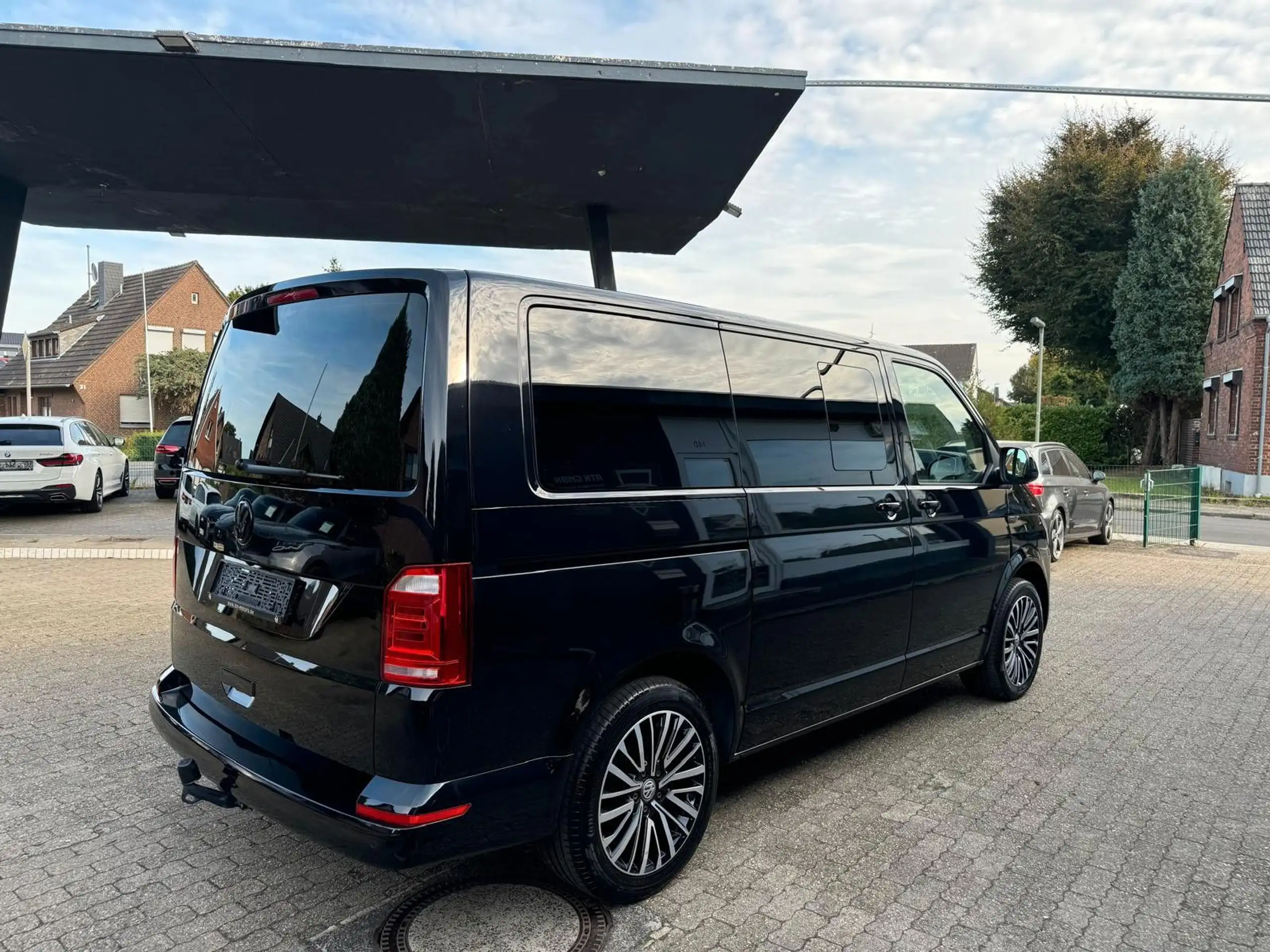 Volkswagen - T6 Multivan