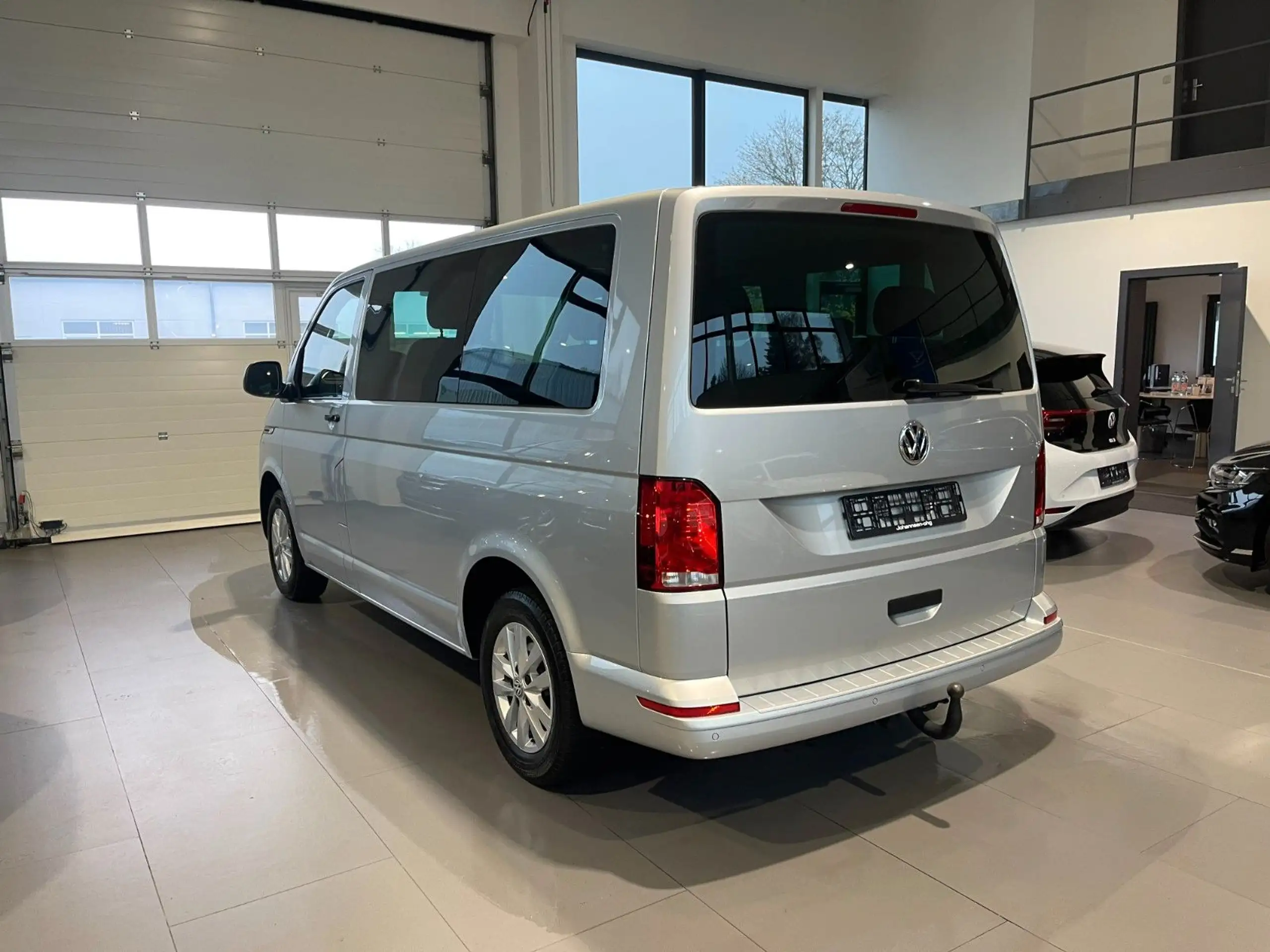 Volkswagen - T6 Multivan