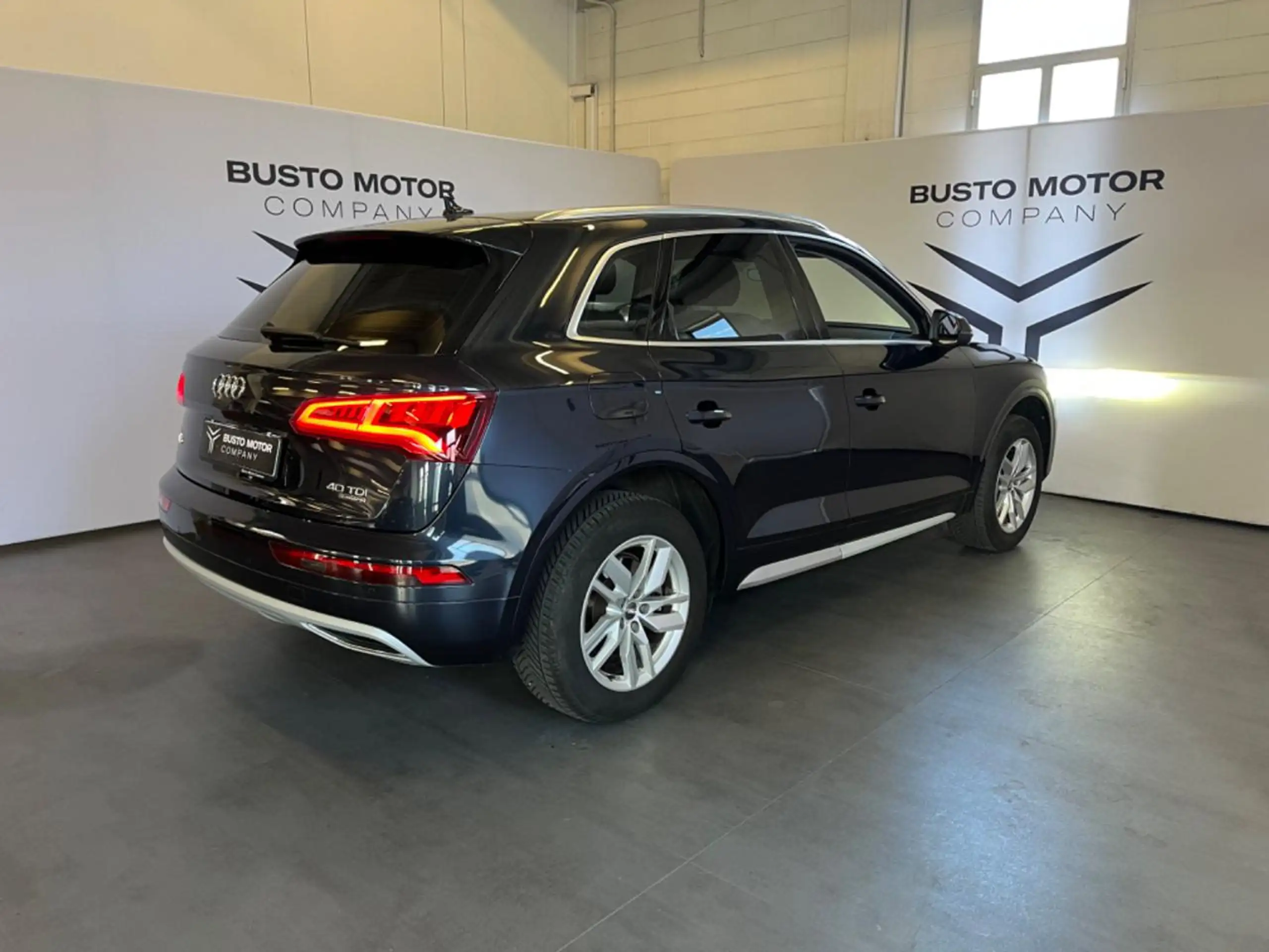 Audi - Q5