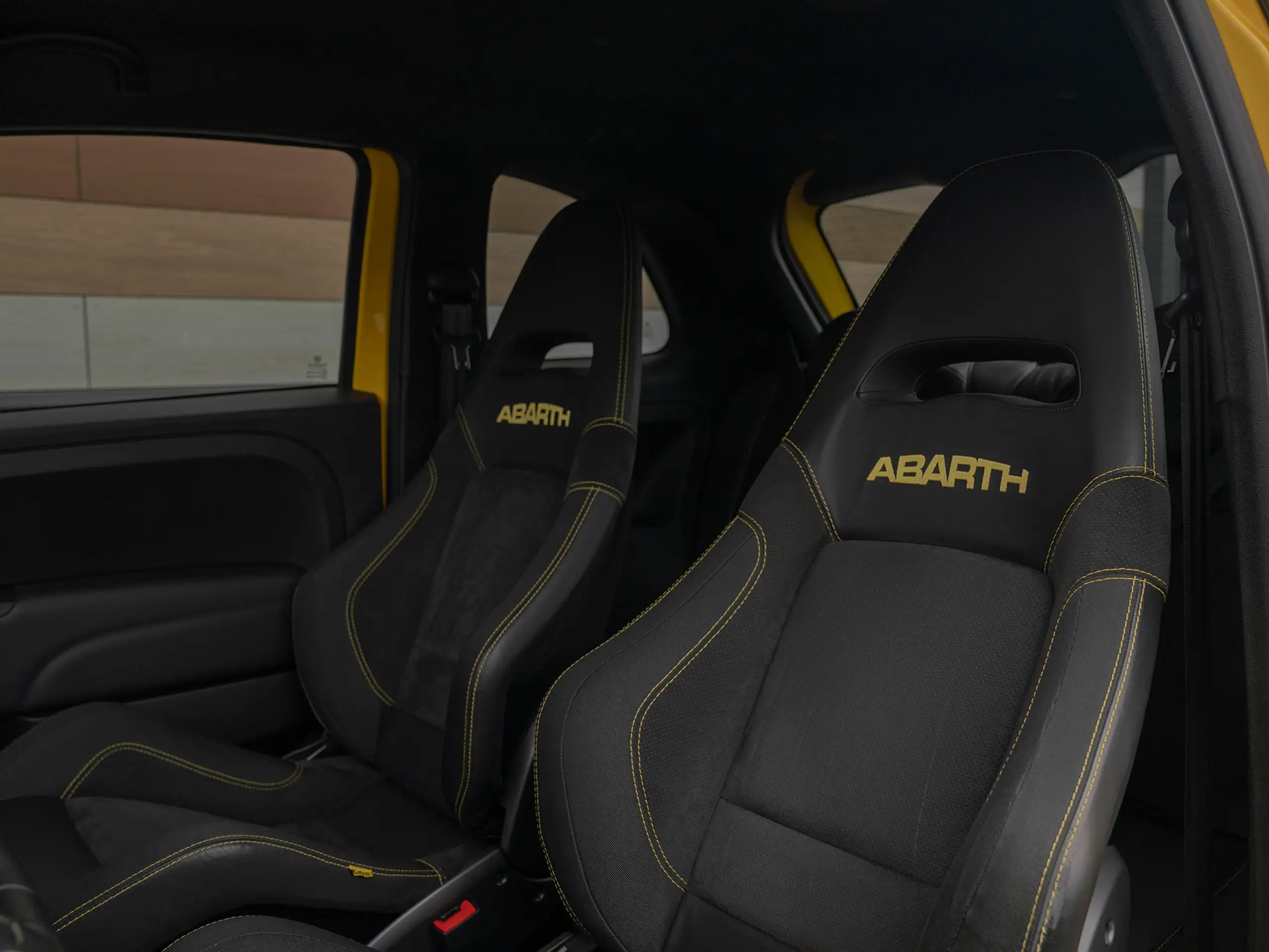 Abarth - 695