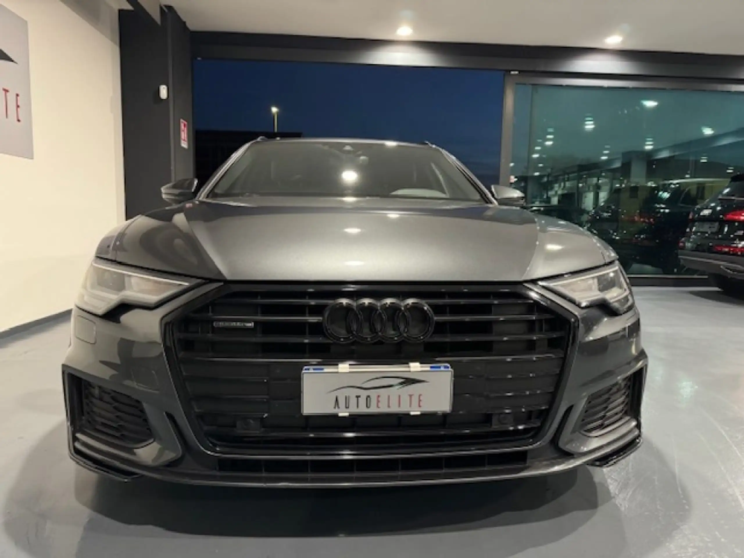 Audi - A6