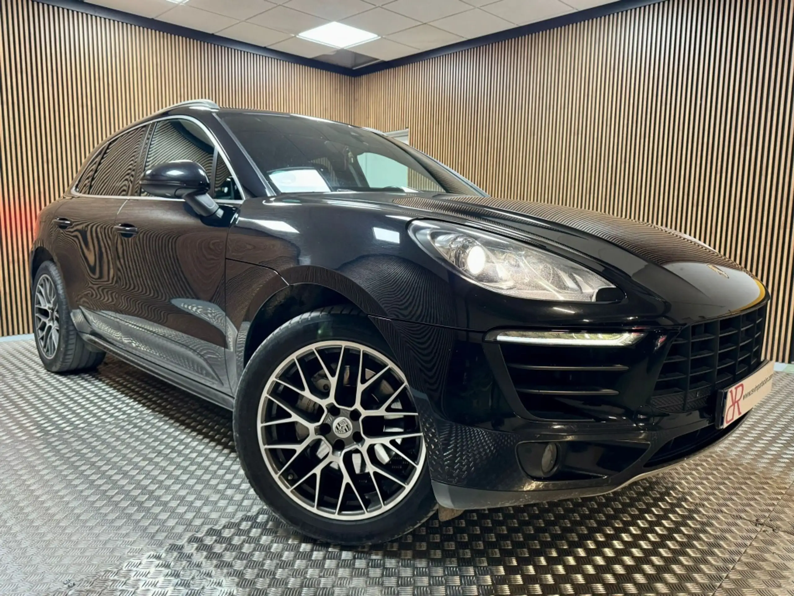 Porsche - Macan