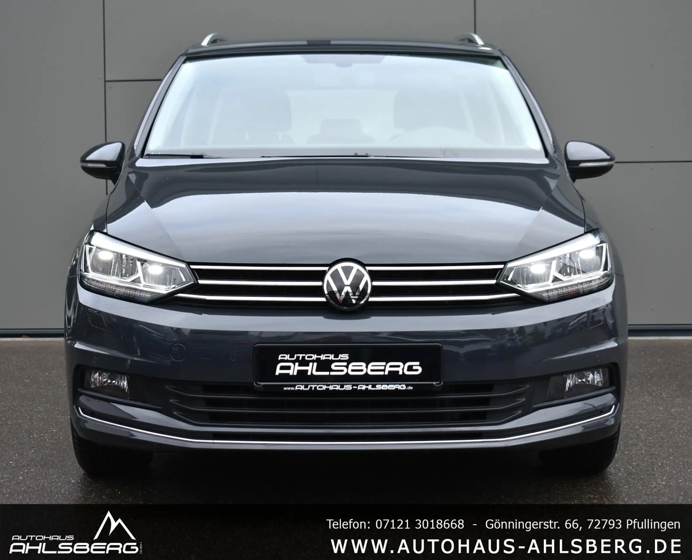 Volkswagen - Touran